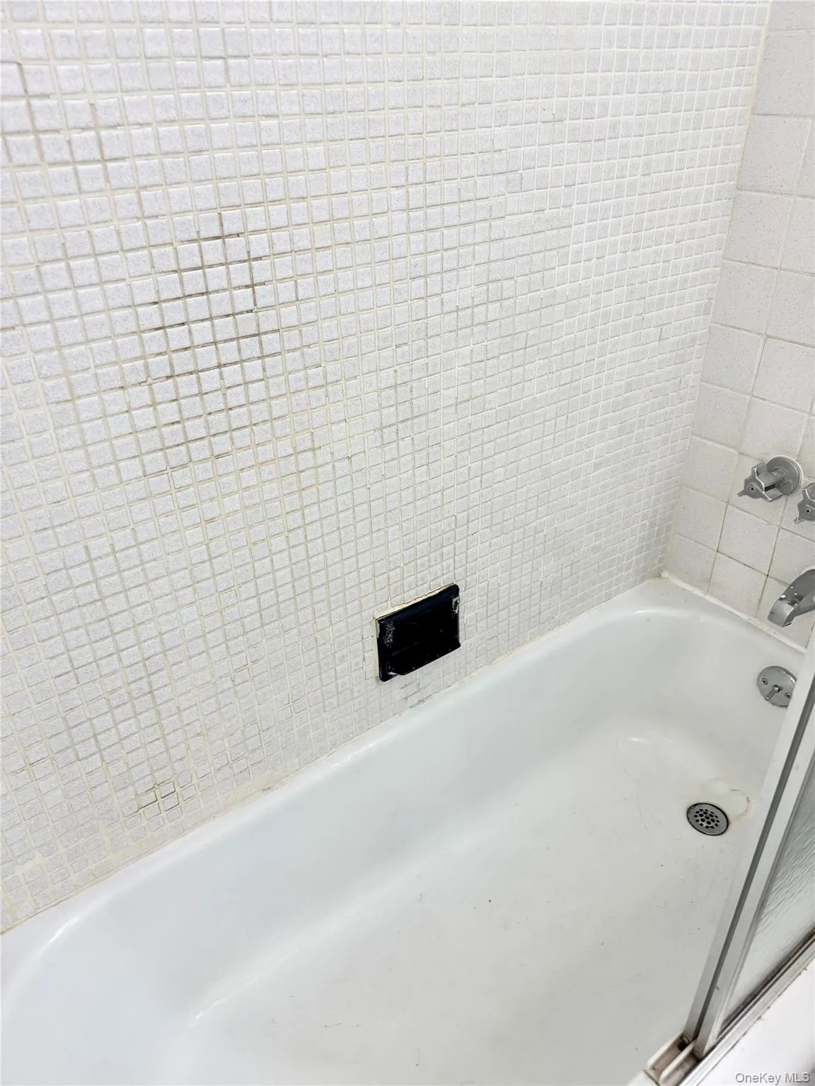 85-15 Main Street, New York, NY, 1 Room Rooms,1 BathroomBathrooms,Residential Lease,For Rent,Main Street,0,1063034 85-15 Main Street, New York, NY, 1 Room Rooms,1 BathroomBathrooms,Residential Lease,For Rent,Main Street,0,1063034