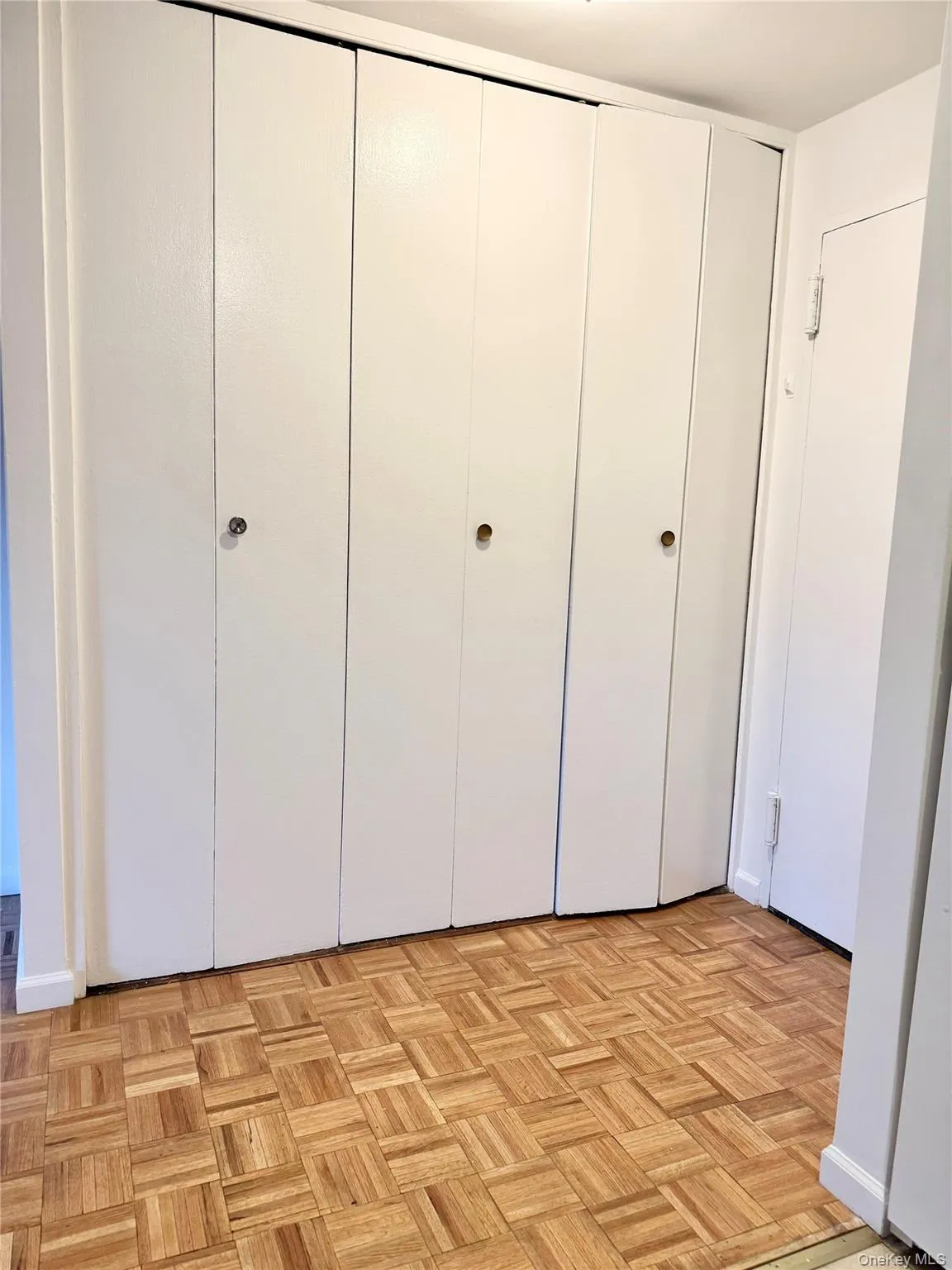 85-15 Main Street, New York, NY, 1 Room Rooms,1 BathroomBathrooms,Residential Lease,For Rent,Main Street,0,1063034 85-15 Main Street, New York, NY, 1 Room Rooms,1 BathroomBathrooms,Residential Lease,For Rent,Main Street,0,1063034