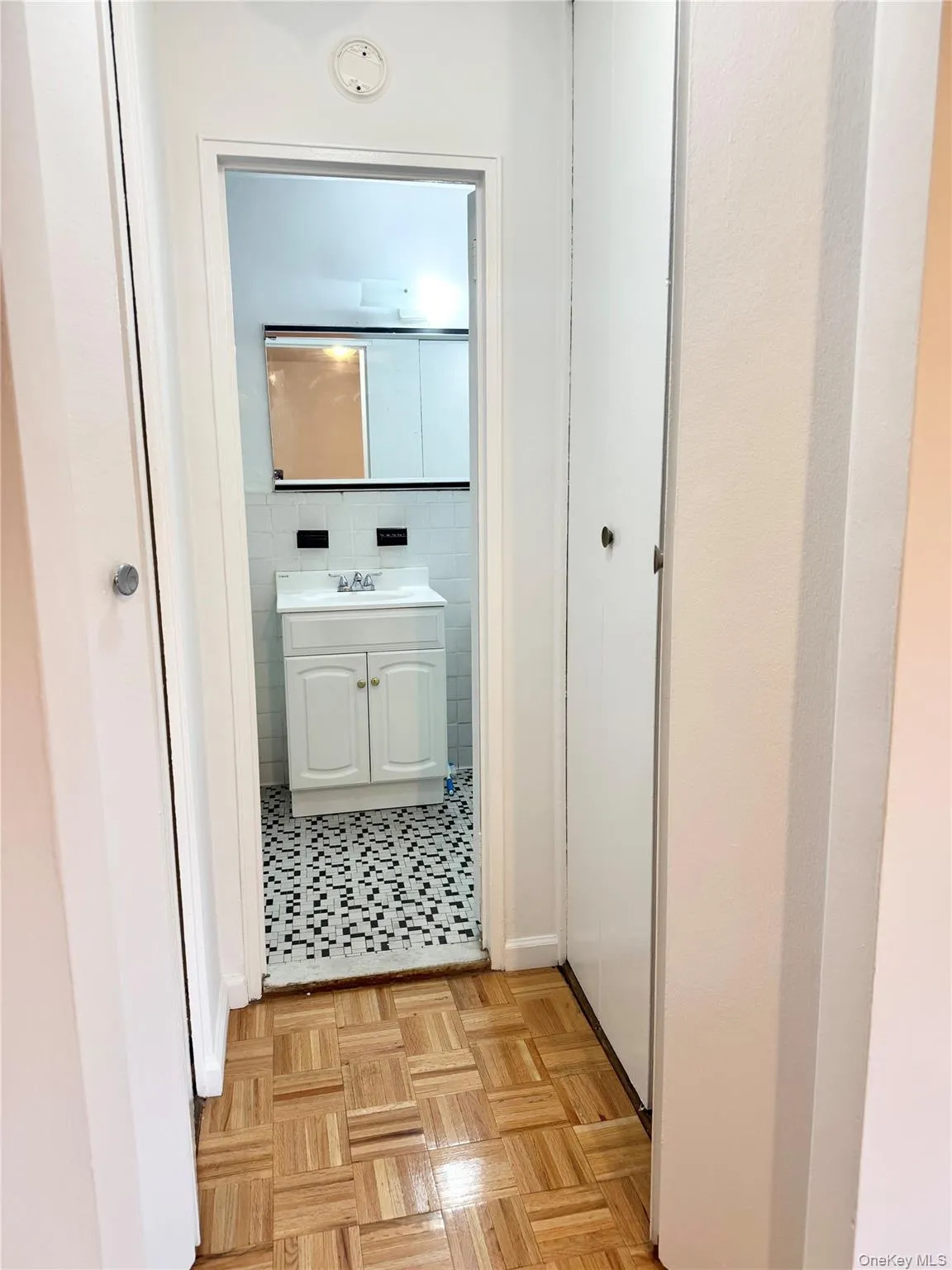 85-15 Main Street, New York, NY, 1 Room Rooms,1 BathroomBathrooms,Residential Lease,For Rent,Main Street,0,1063034 85-15 Main Street, New York, NY, 1 Room Rooms,1 BathroomBathrooms,Residential Lease,For Rent,Main Street,0,1063034