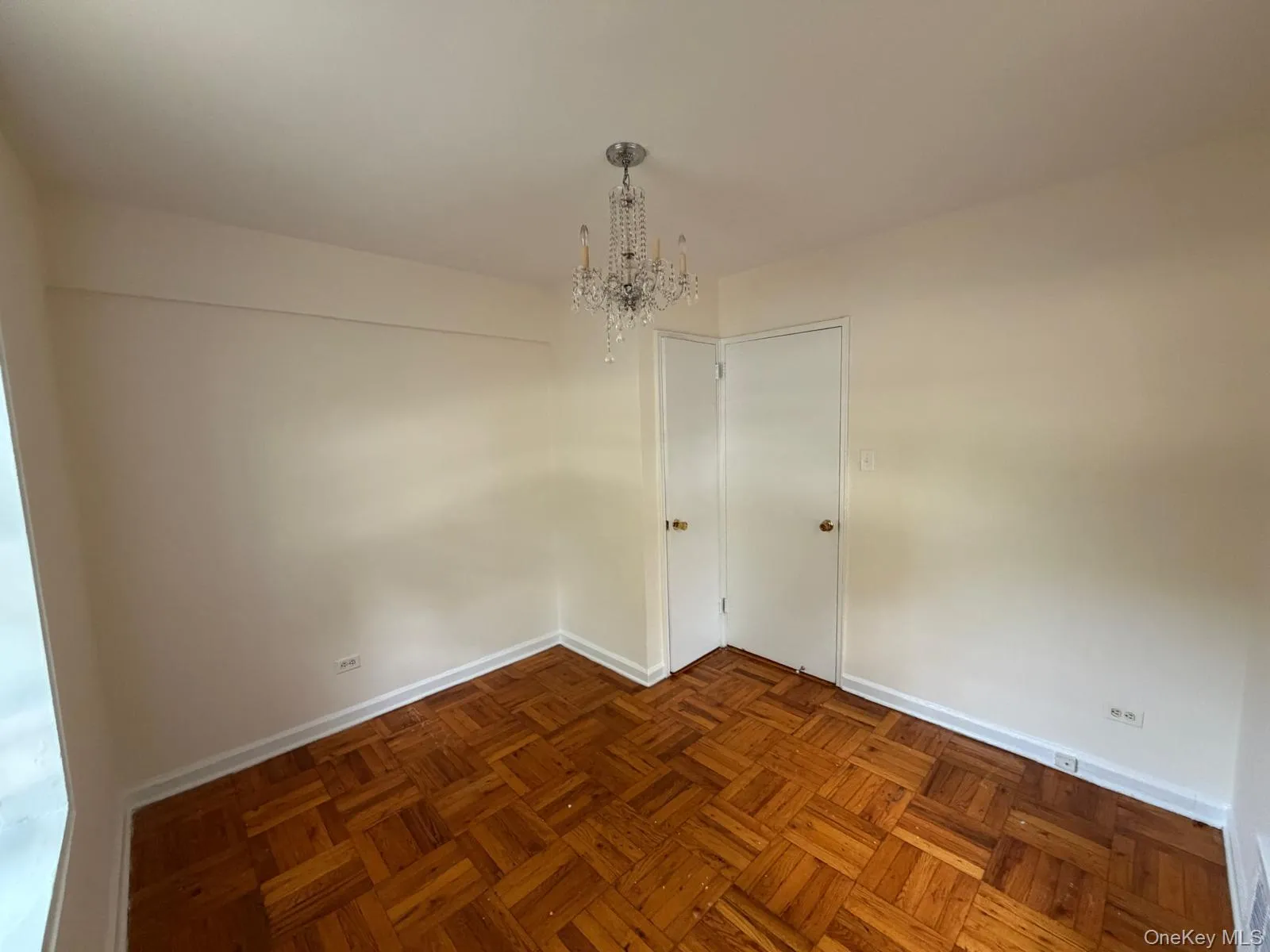 62-59 108 108 Street, New York, NY, 2 Bedroom Bedrooms, 4 Room Rooms,1 BathroomBathrooms,Residential Lease,For Rent,108,0,1063039 62-59 108 108 Street, New York, NY, 2 Bedroom Bedrooms, 4 Room Rooms,1 BathroomBathrooms,Residential Lease,For Rent,108,0,1063039
