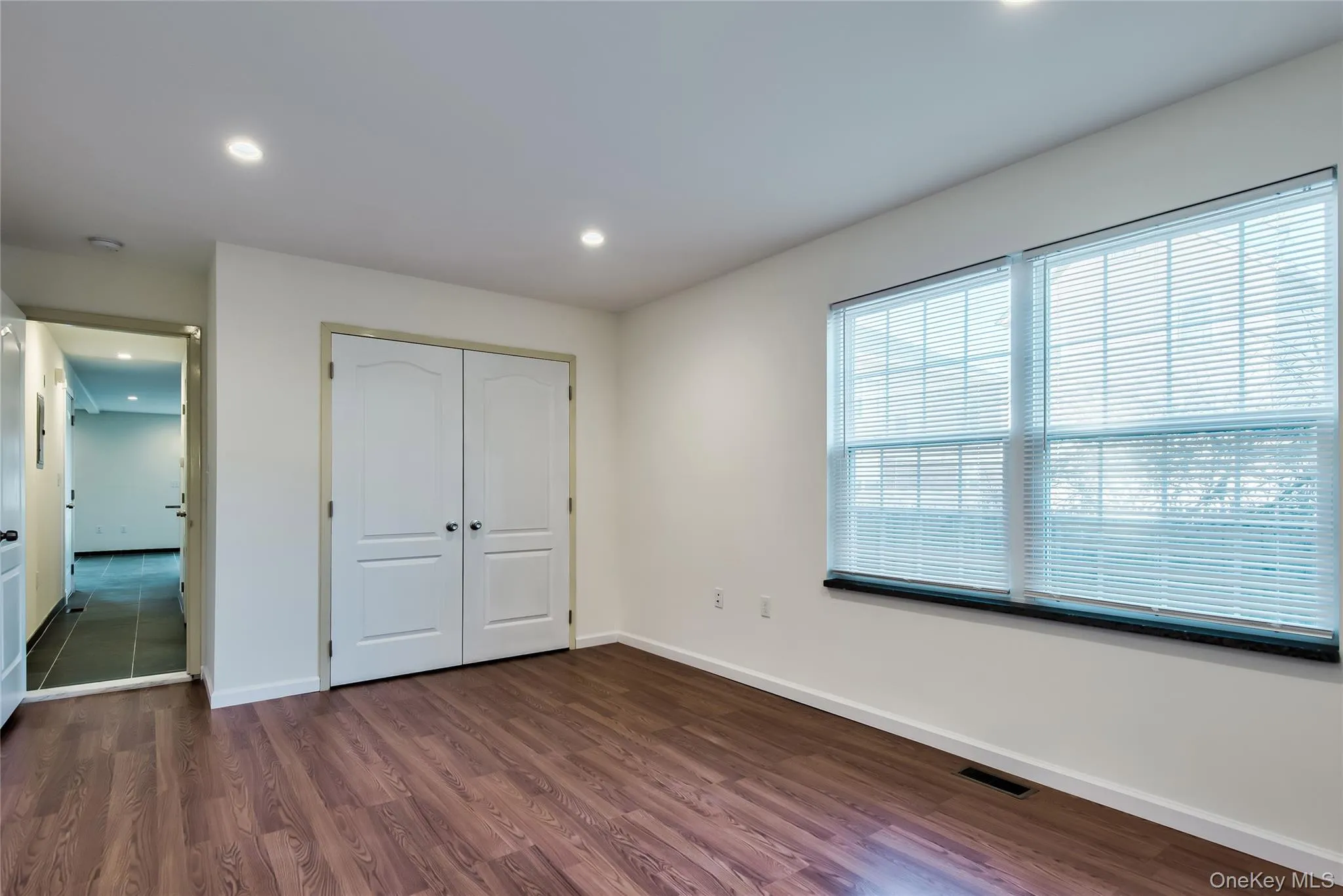36 Carney, Glen Cove, NY, 1 Bedroom Bedrooms, 2 Room Rooms,1 BathroomBathrooms,Residential Lease,For Rent,Carney,0,1063043 36 Carney, Glen Cove, NY, 1 Bedroom Bedrooms, 2 Room Rooms,1 BathroomBathrooms,Residential Lease,For Rent,Carney,0,1063043