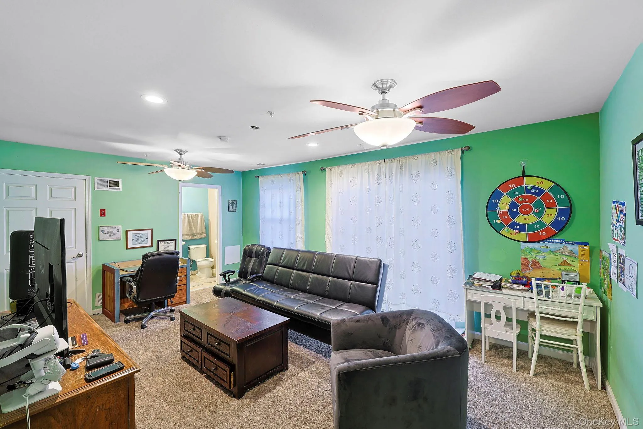 86 Woodlake Drive, Middletown, NY, 3 Bedrooms Bedrooms, 9 Rooms Rooms,2 BathroomsBathrooms,Residential,For Rent,Woodlake,0,1063045 86 Woodlake Drive, Middletown, NY, 3 Bedrooms Bedrooms, 9 Rooms Rooms,2 BathroomsBathrooms,Residential,For Rent,Woodlake,0,1063045