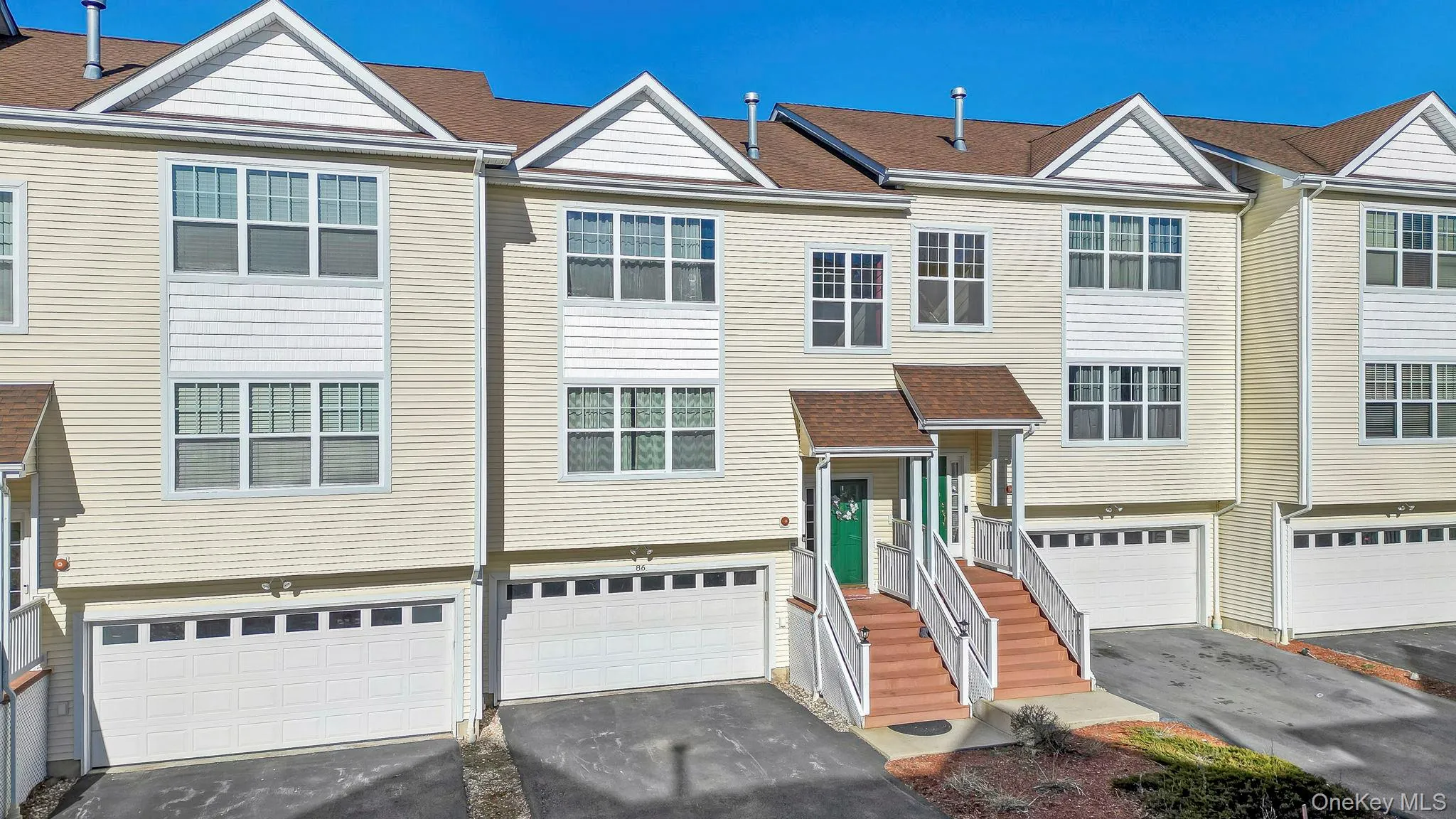 86 Woodlake Drive, Middletown, NY, 3 Bedrooms Bedrooms, 9 Rooms Rooms,2 BathroomsBathrooms,Residential,For Rent,Woodlake,0,1063045 86 Woodlake Drive, Middletown, NY, 3 Bedrooms Bedrooms, 9 Rooms Rooms,2 BathroomsBathrooms,Residential,For Rent,Woodlake,0,1063045