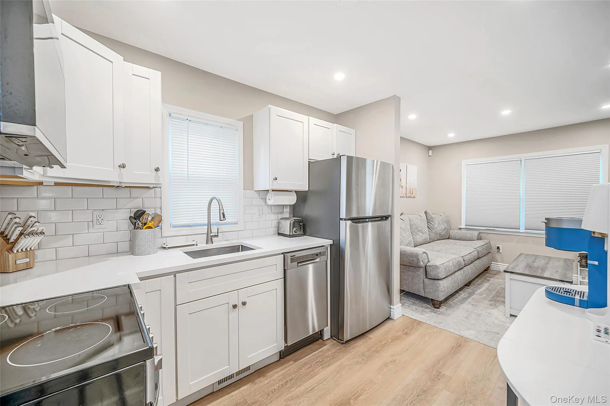 64 Magnolia Avenue, Brookhaven, NY, 1 Bedroom Bedrooms, 4 Room Rooms,1 BathroomBathrooms,Residential Lease,For Rent,Magnolia,0,1063047 64 Magnolia Avenue, Brookhaven, NY, 1 Bedroom Bedrooms, 4 Room Rooms,1 BathroomBathrooms,Residential Lease,For Rent,Magnolia,0,1063047
