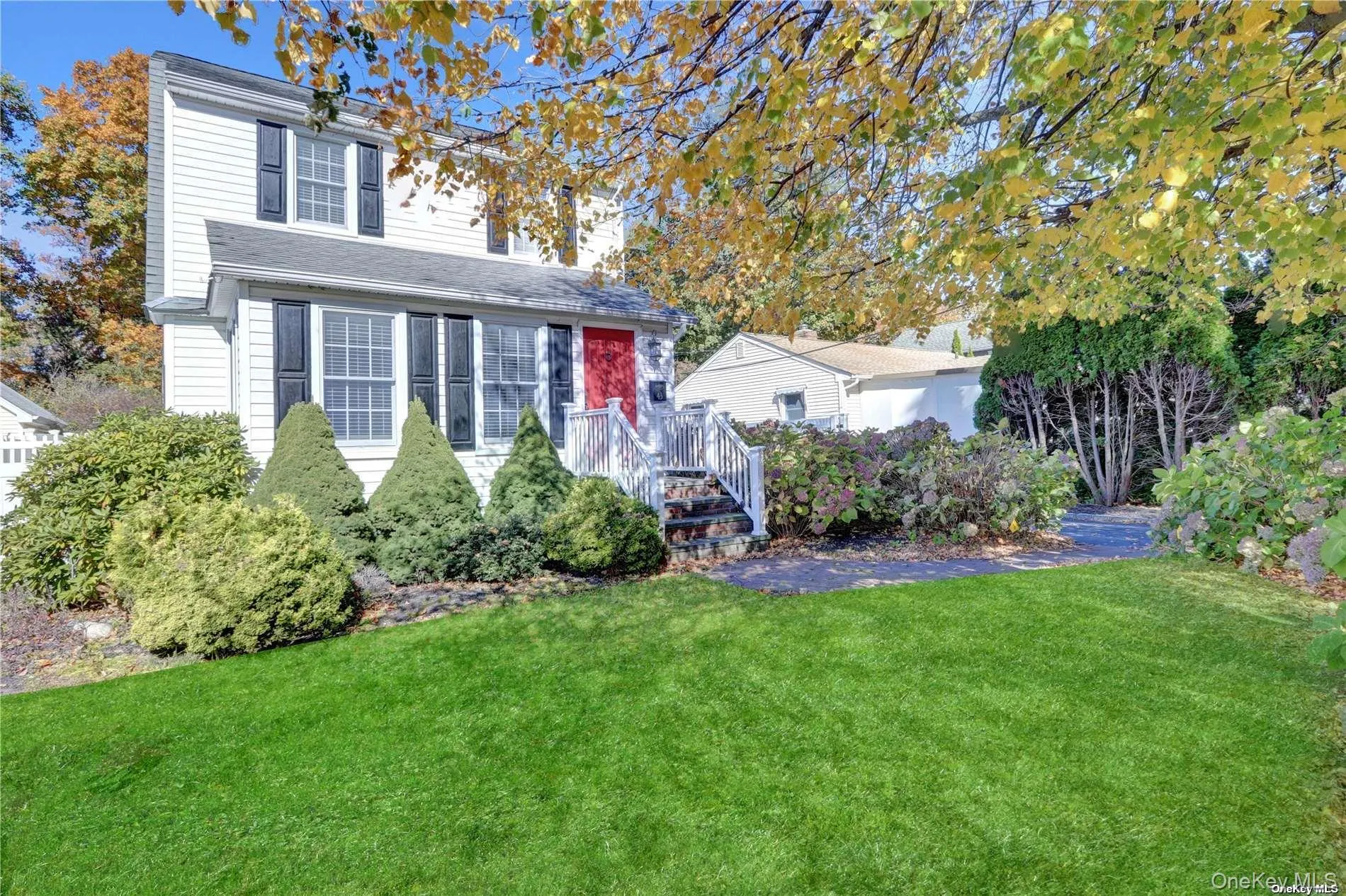 43 Chestnut Circle, Huntington, NY, 2 Bedrooms Bedrooms, 7 Rooms Rooms,2 BathroomsBathrooms,Residential Lease,For Rent,Chestnut Circle,0,1063051 43 Chestnut Circle, Huntington, NY, 2 Bedrooms Bedrooms, 7 Rooms Rooms,2 BathroomsBathrooms,Residential Lease,For Rent,Chestnut Circle,0,1063051
