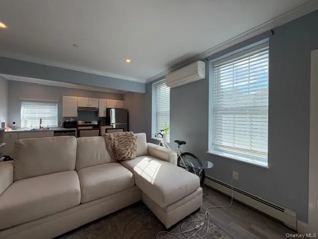 55 Green Street, Huntington, NY, 1 Bedroom Bedrooms, 3 Room Rooms,1 BathroomBathrooms,Residential Lease,For Rent,Green,0,1063063 55 Green Street, Huntington, NY, 1 Bedroom Bedrooms, 3 Room Rooms,1 BathroomBathrooms,Residential Lease,For Rent,Green,0,1063063