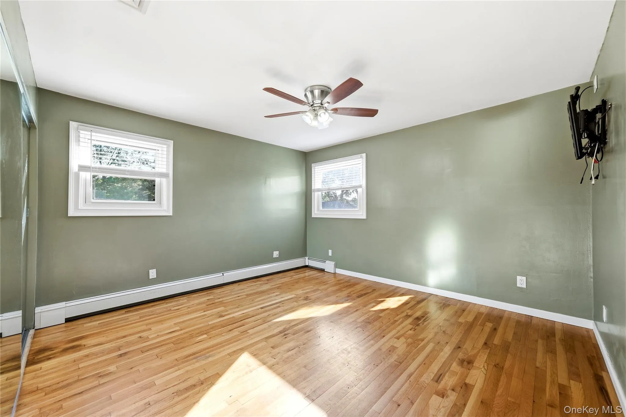 1362 Hummel Avenue, Islip, NY, 4 Bedrooms Bedrooms, 13 Rooms Rooms,3 BathroomsBathrooms,Residential,For Rent,Hummel,0,1063072 1362 Hummel Avenue, Islip, NY, 4 Bedrooms Bedrooms, 13 Rooms Rooms,3 BathroomsBathrooms,Residential,For Rent,Hummel,0,1063072