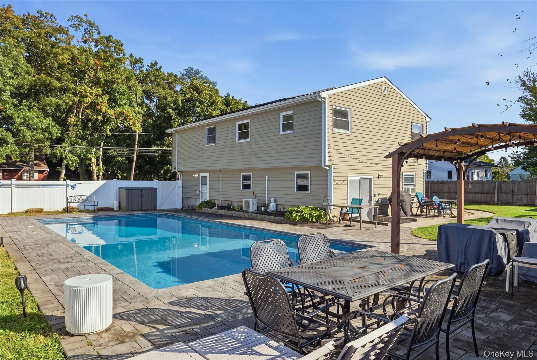 1362 Hummel Avenue, Islip, NY, 4 Bedrooms Bedrooms, 13 Rooms Rooms,3 BathroomsBathrooms,Residential,For Rent,Hummel,0,1063072 1362 Hummel Avenue, Islip, NY, 4 Bedrooms Bedrooms, 13 Rooms Rooms,3 BathroomsBathrooms,Residential,For Rent,Hummel,0,1063072