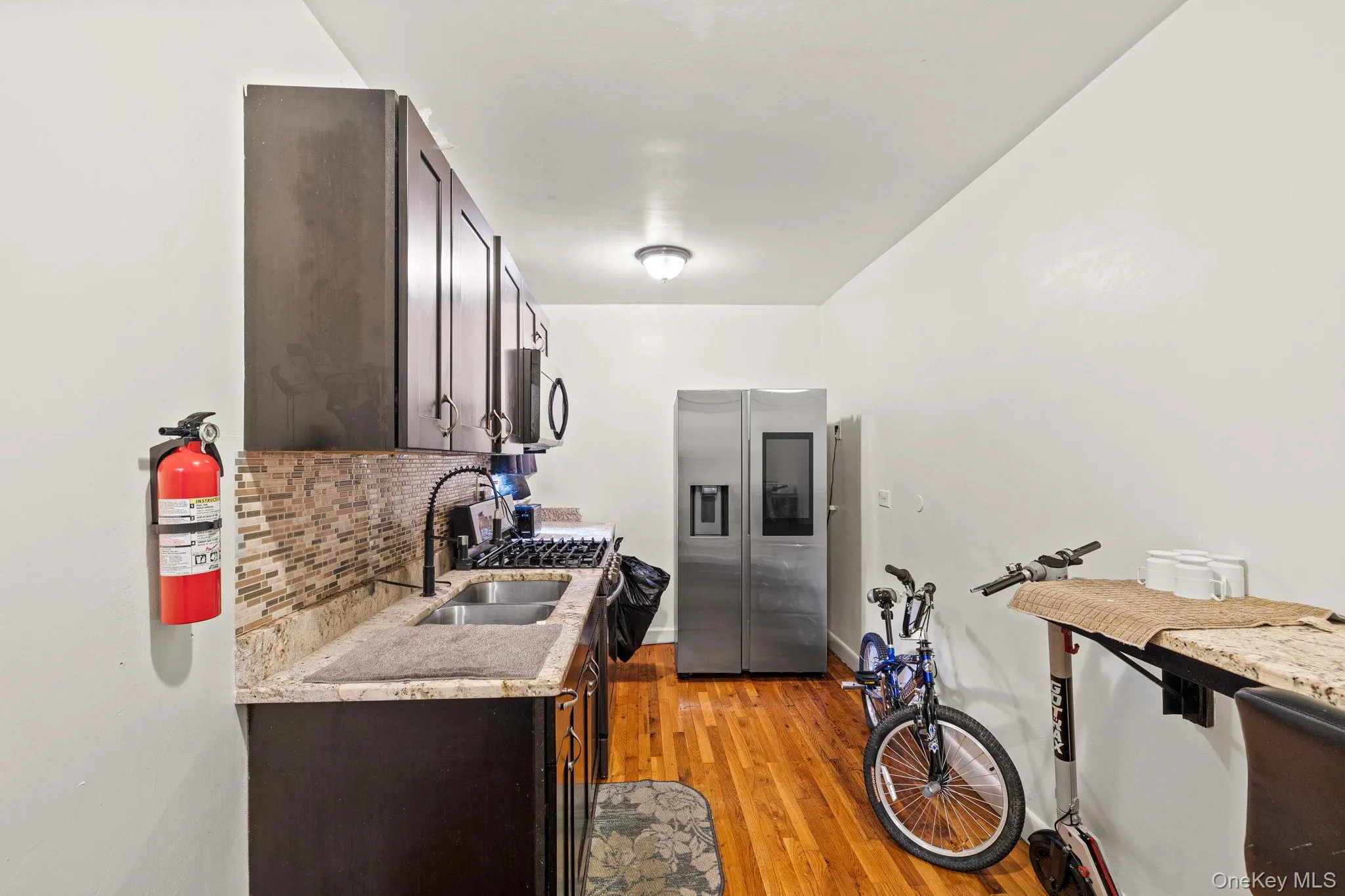 2105 Wallace Avenue, New York, NY, 1 Bedroom Bedrooms, 3 Rooms Rooms,1 BathroomBathrooms,Residential,For Rent,Wallace,0,1063075 2105 Wallace Avenue, New York, NY, 1 Bedroom Bedrooms, 3 Rooms Rooms,1 BathroomBathrooms,Residential,For Rent,Wallace,0,1063075