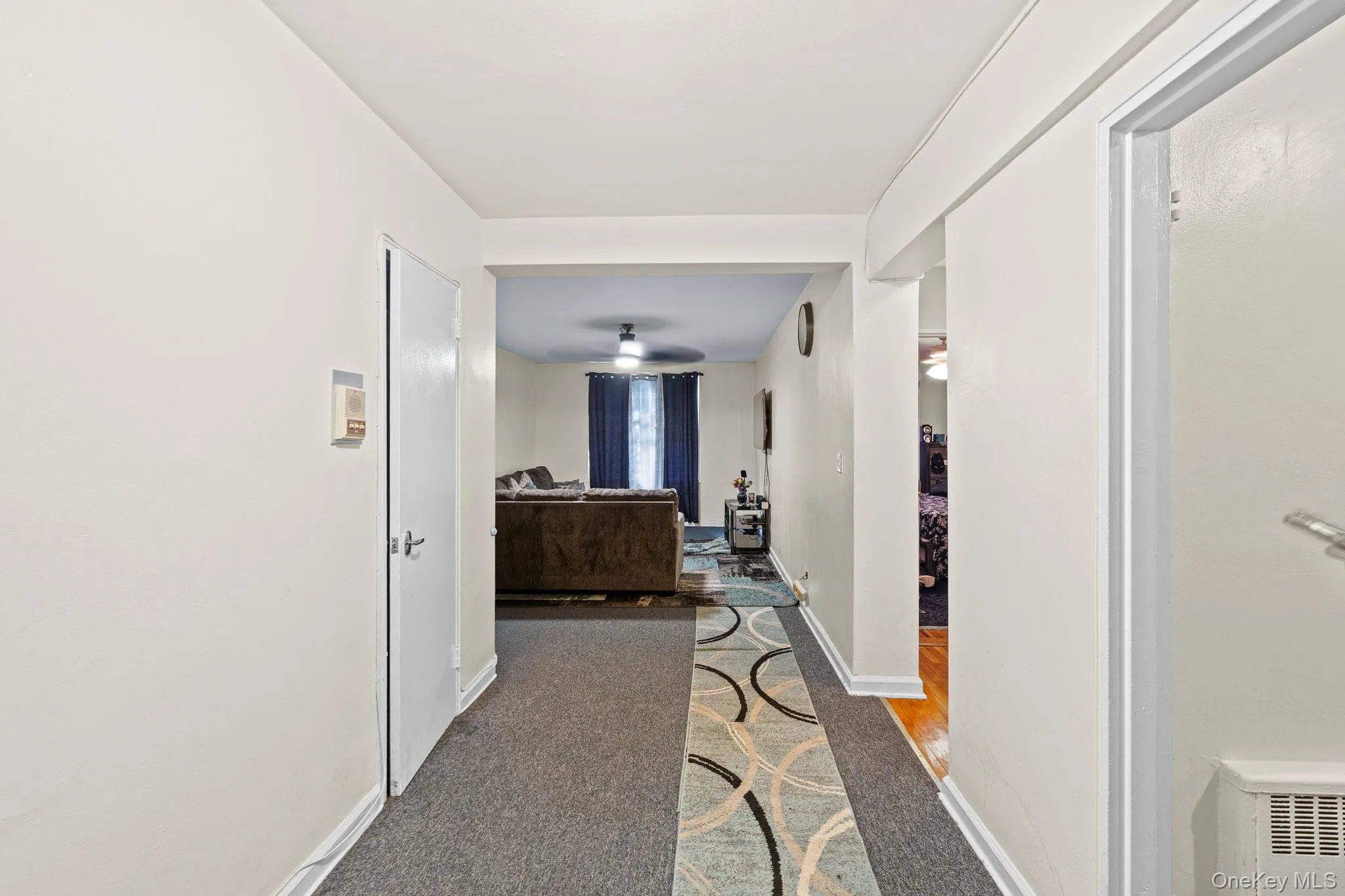 2105 Wallace Avenue, New York, NY, 1 Bedroom Bedrooms, 3 Rooms Rooms,1 BathroomBathrooms,Residential,For Rent,Wallace,0,1063075 2105 Wallace Avenue, New York, NY, 1 Bedroom Bedrooms, 3 Rooms Rooms,1 BathroomBathrooms,Residential,For Rent,Wallace,0,1063075