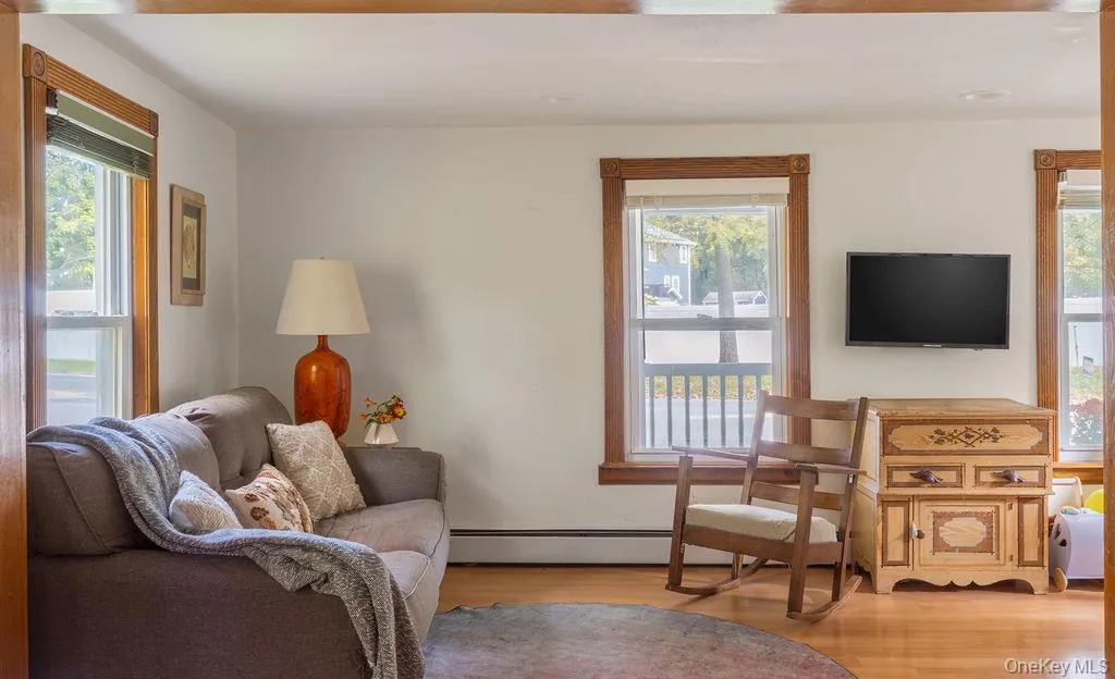 413 Gardnertown Road, Newburgh (town), NY, 2 Bedrooms Bedrooms, 8 Rooms Rooms,1 BathroomBathrooms,Residential,For Rent,Gardnertown,0,1063083 413 Gardnertown Road, Newburgh (town), NY, 2 Bedrooms Bedrooms, 8 Rooms Rooms,1 BathroomBathrooms,Residential,For Rent,Gardnertown,0,1063083