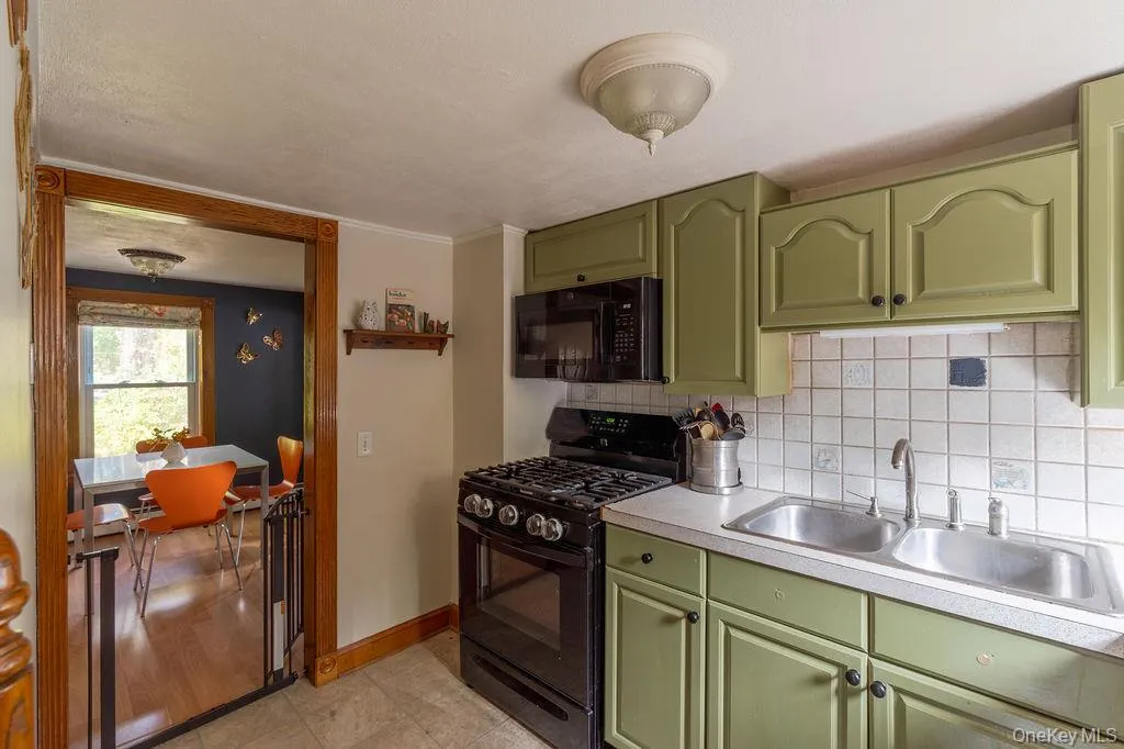 413 Gardnertown Road, Newburgh (town), NY, 2 Bedrooms Bedrooms, 8 Rooms Rooms,1 BathroomBathrooms,Residential,For Rent,Gardnertown,0,1063083 413 Gardnertown Road, Newburgh (town), NY, 2 Bedrooms Bedrooms, 8 Rooms Rooms,1 BathroomBathrooms,Residential,For Rent,Gardnertown,0,1063083