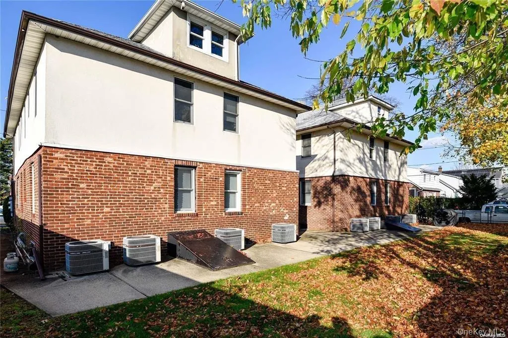 51 Thorman Avenue, Oyster Bay, NY, 2 Bedrooms Bedrooms, 4 Rooms Rooms,1 BathroomBathrooms,Residential Lease,For Rent,Thorman,0,1063089 51 Thorman Avenue, Oyster Bay, NY, 2 Bedrooms Bedrooms, 4 Rooms Rooms,1 BathroomBathrooms,Residential Lease,For Rent,Thorman,0,1063089