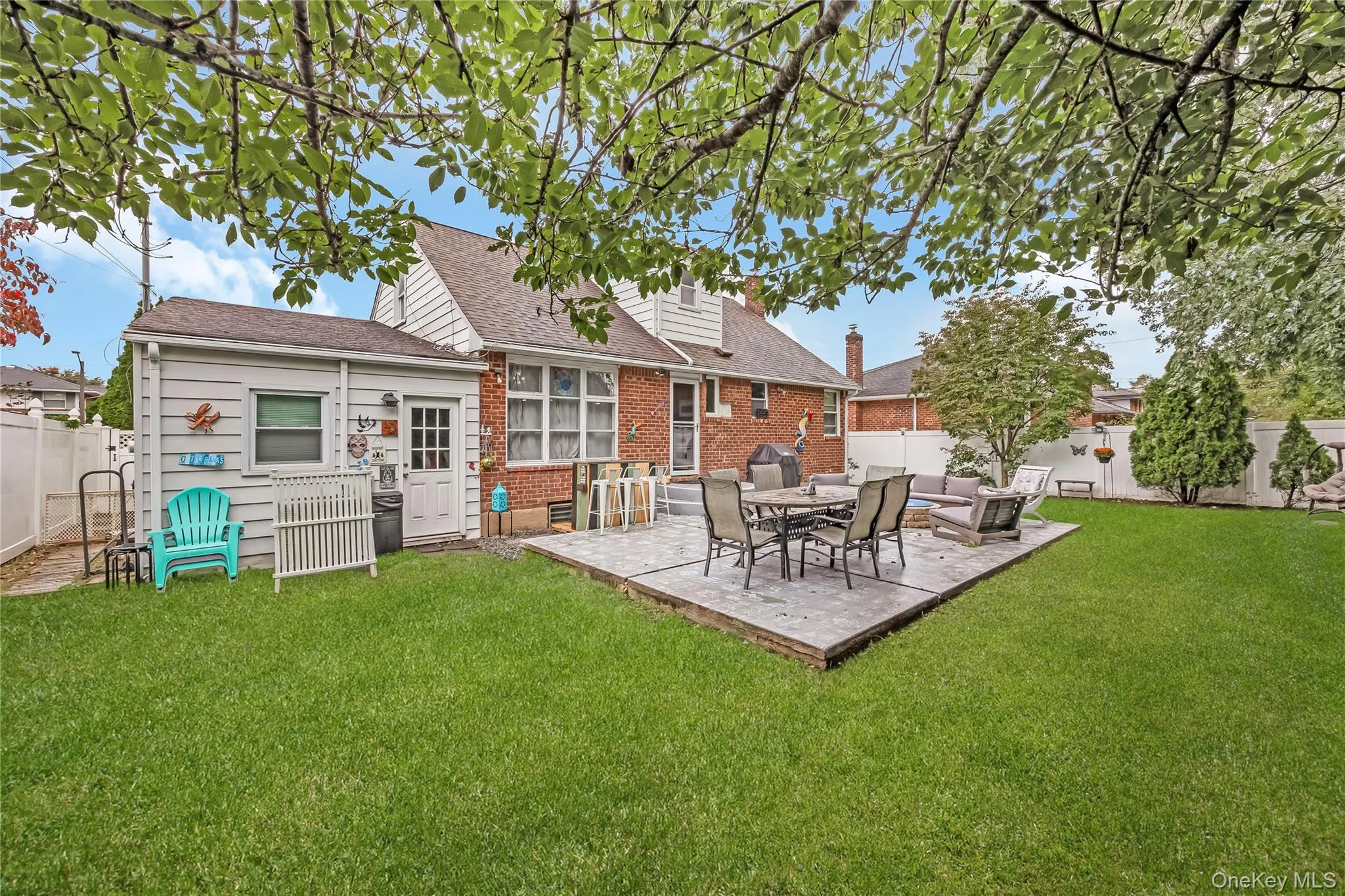 19 Leonard Road, Oyster Bay, NY, 4 Bedrooms Bedrooms, 7 Rooms Rooms,2 BathroomsBathrooms,Residential,For Rent,Leonard,0,1063097 19 Leonard Road, Oyster Bay, NY, 4 Bedrooms Bedrooms, 7 Rooms Rooms,2 BathroomsBathrooms,Residential,For Rent,Leonard,0,1063097