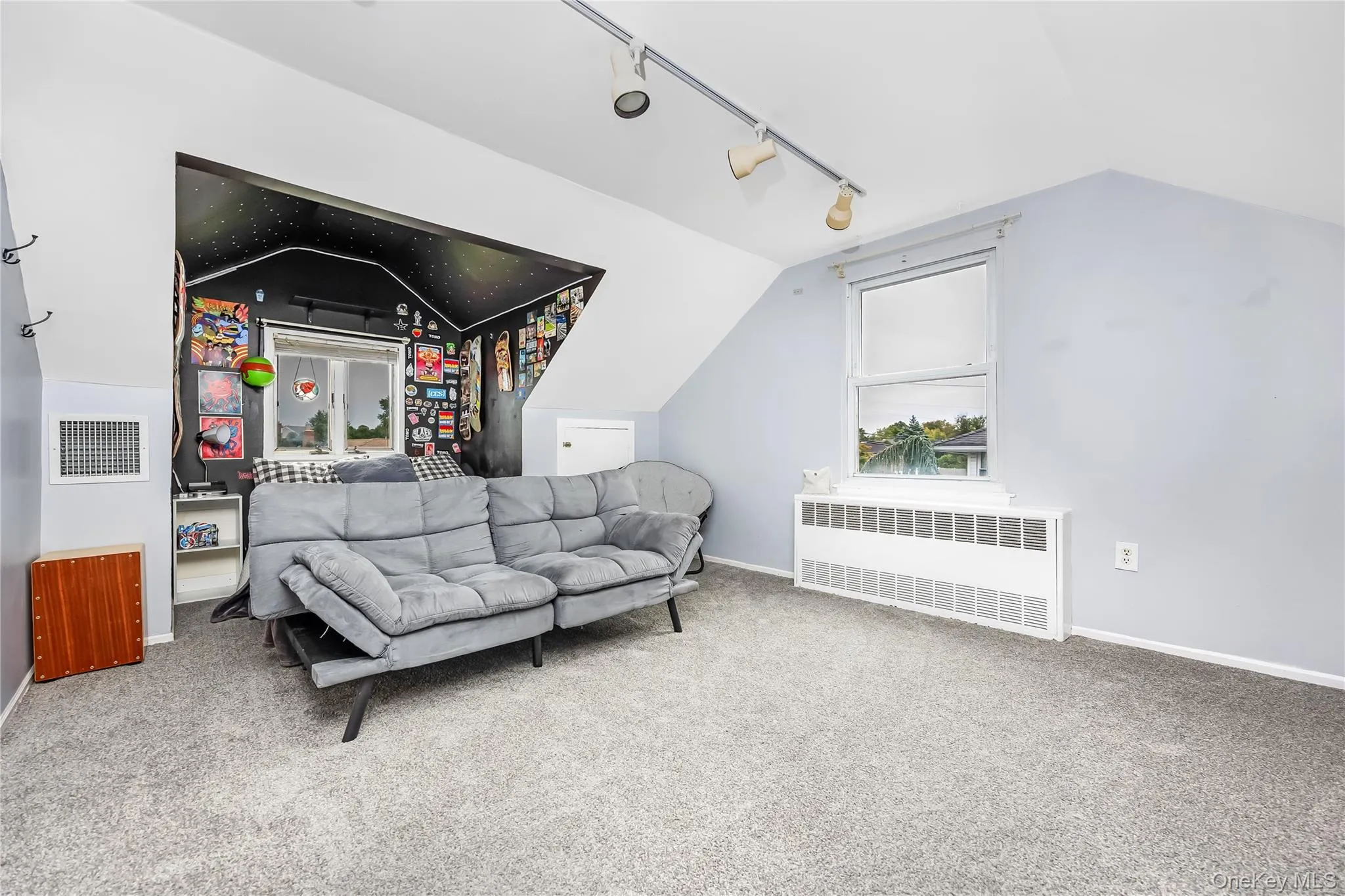 19 Leonard Road, Oyster Bay, NY, 4 Bedrooms Bedrooms, 7 Rooms Rooms,2 BathroomsBathrooms,Residential,For Rent,Leonard,0,1063097 19 Leonard Road, Oyster Bay, NY, 4 Bedrooms Bedrooms, 7 Rooms Rooms,2 BathroomsBathrooms,Residential,For Rent,Leonard,0,1063097