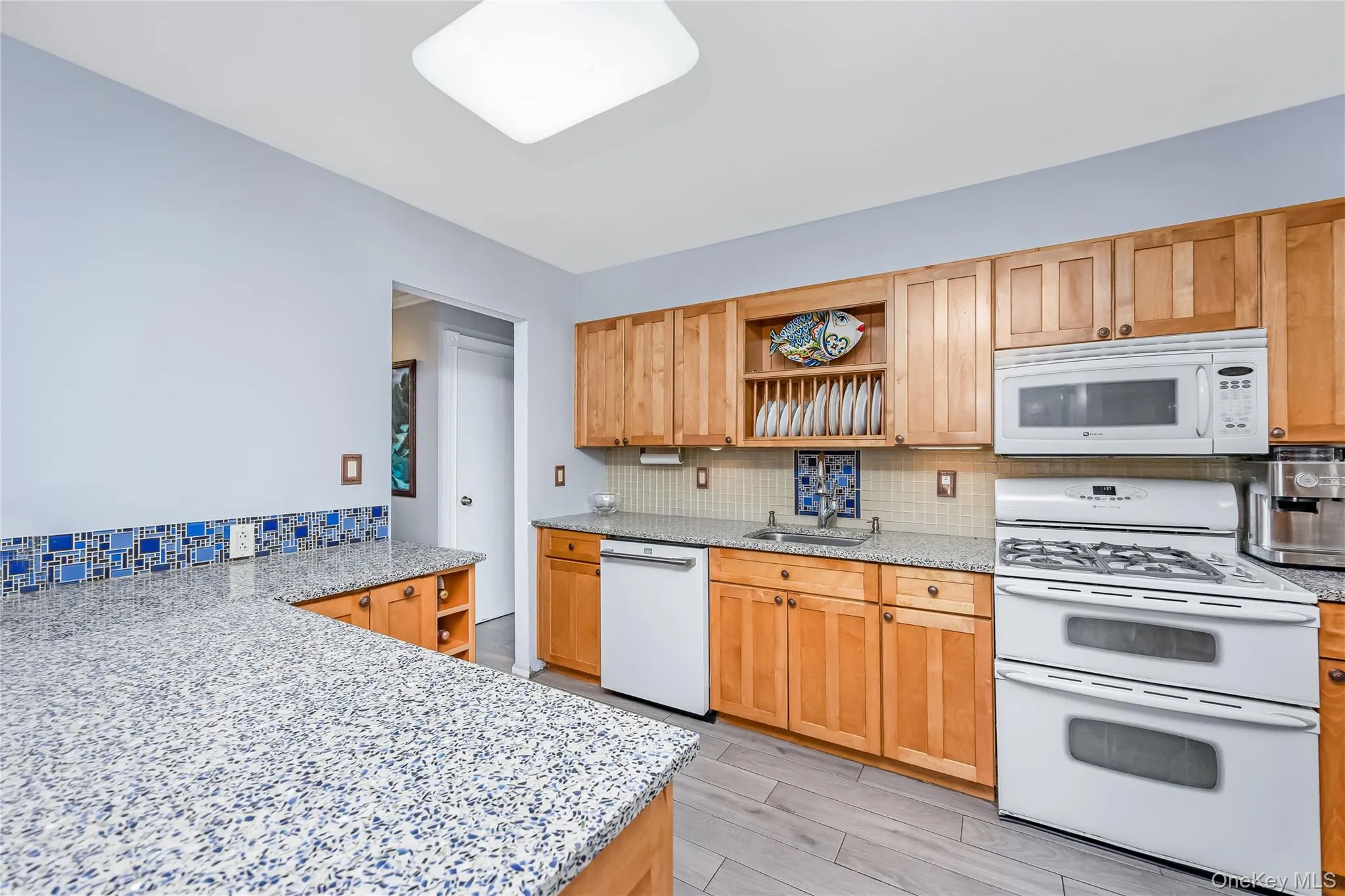 19 Leonard Road, Oyster Bay, NY, 4 Bedrooms Bedrooms, 7 Rooms Rooms,2 BathroomsBathrooms,Residential,For Rent,Leonard,0,1063097 19 Leonard Road, Oyster Bay, NY, 4 Bedrooms Bedrooms, 7 Rooms Rooms,2 BathroomsBathrooms,Residential,For Rent,Leonard,0,1063097
