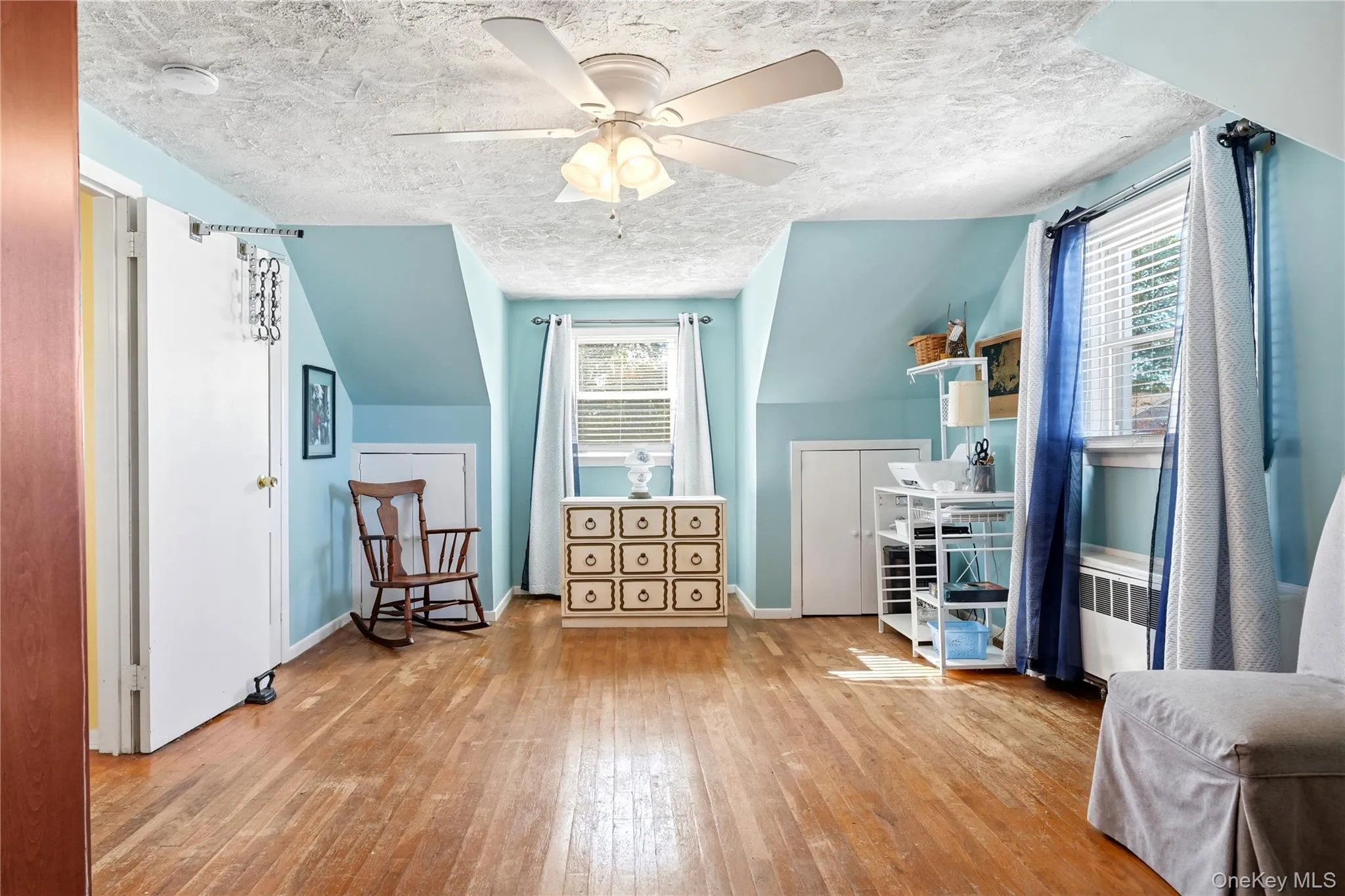 217 Rutherford Avenue, Oyster Bay, NY, 4 Bedrooms Bedrooms, 7 Rooms Rooms,2 BathroomsBathrooms,Residential,For Rent,Rutherford,0,1063099 217 Rutherford Avenue, Oyster Bay, NY, 4 Bedrooms Bedrooms, 7 Rooms Rooms,2 BathroomsBathrooms,Residential,For Rent,Rutherford,0,1063099