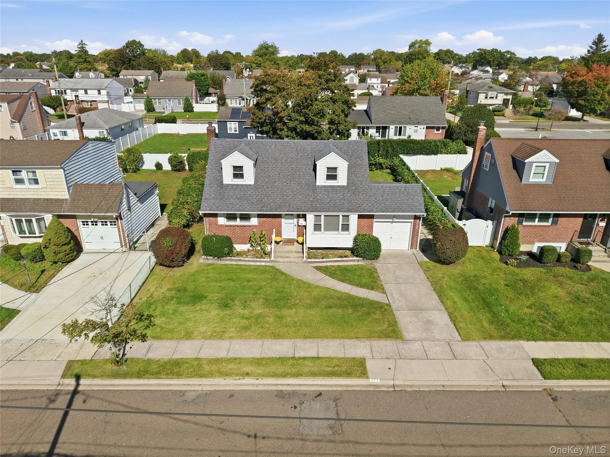 217 Rutherford Avenue, Oyster Bay, NY, 4 Bedrooms Bedrooms, 7 Rooms Rooms,2 BathroomsBathrooms,Residential,For Rent,Rutherford,0,1063099 217 Rutherford Avenue, Oyster Bay, NY, 4 Bedrooms Bedrooms, 7 Rooms Rooms,2 BathroomsBathrooms,Residential,For Rent,Rutherford,0,1063099
