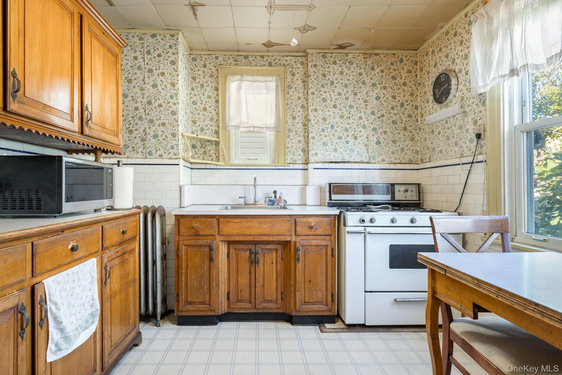 103-15 221st Street, New York, NY, 3 Bedrooms Bedrooms, 7 Rooms Rooms,1 BathroomBathrooms,Residential,For Rent,221st,0,1063102 103-15 221st Street, New York, NY, 3 Bedrooms Bedrooms, 7 Rooms Rooms,1 BathroomBathrooms,Residential,For Rent,221st,0,1063102