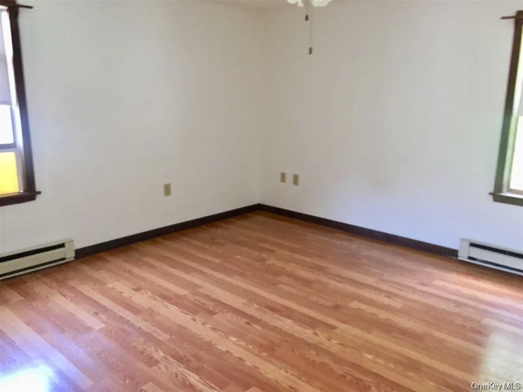 32 VAN KLEECK Avenue, Beacon, NY, 3 Bedroom Bedrooms, 9 Room Rooms,2 BathroomBathrooms,Residential Lease,For Rent,VAN KLEECK,0,1063103 32 VAN KLEECK Avenue, Beacon, NY, 3 Bedroom Bedrooms, 9 Room Rooms,2 BathroomBathrooms,Residential Lease,For Rent,VAN KLEECK,0,1063103