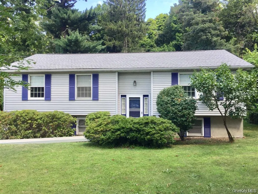 32 VAN KLEECK Avenue, Beacon, NY, 3 Bedroom Bedrooms, 9 Room Rooms,2 BathroomBathrooms,Residential Lease,For Rent,VAN KLEECK,0,1063103 32 VAN KLEECK Avenue, Beacon, NY, 3 Bedroom Bedrooms, 9 Room Rooms,2 BathroomBathrooms,Residential Lease,For Rent,VAN KLEECK,0,1063103