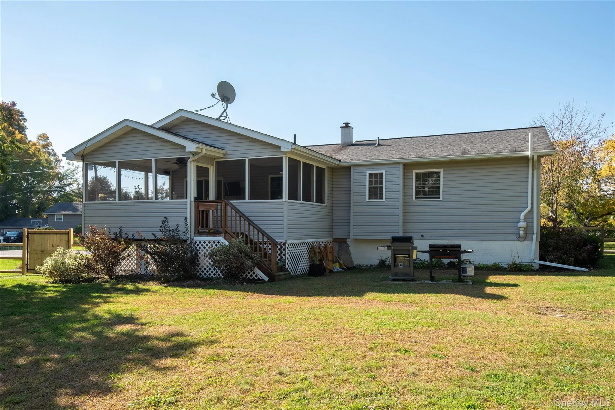 34 Windmill Road, Hyde Park, NY, 3 Bedrooms Bedrooms, 6 Rooms Rooms,2 BathroomsBathrooms,Residential,For Rent,Windmill,0,1063105 34 Windmill Road, Hyde Park, NY, 3 Bedrooms Bedrooms, 6 Rooms Rooms,2 BathroomsBathrooms,Residential,For Rent,Windmill,0,1063105