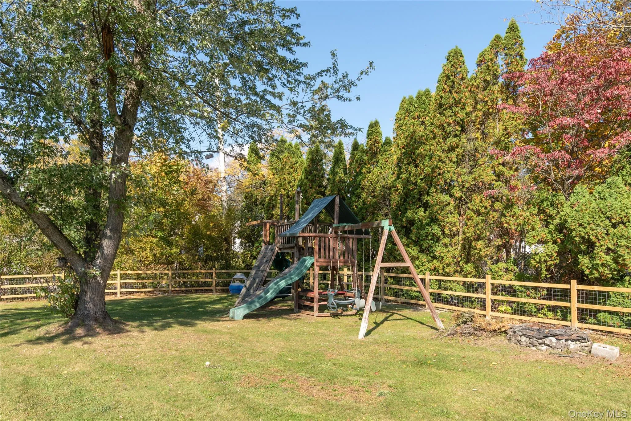 34 Windmill Road, Hyde Park, NY, 3 Bedrooms Bedrooms, 6 Rooms Rooms,2 BathroomsBathrooms,Residential,For Rent,Windmill,0,1063105 34 Windmill Road, Hyde Park, NY, 3 Bedrooms Bedrooms, 6 Rooms Rooms,2 BathroomsBathrooms,Residential,For Rent,Windmill,0,1063105