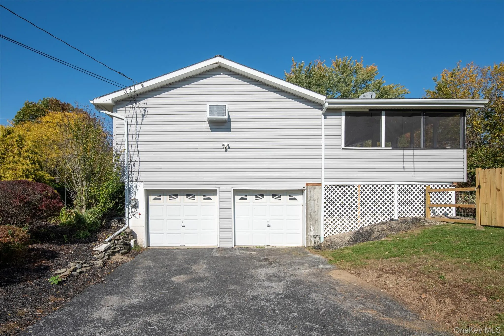 34 Windmill Road, Hyde Park, NY, 3 Bedrooms Bedrooms, 6 Rooms Rooms,2 BathroomsBathrooms,Residential,For Rent,Windmill,0,1063105 34 Windmill Road, Hyde Park, NY, 3 Bedrooms Bedrooms, 6 Rooms Rooms,2 BathroomsBathrooms,Residential,For Rent,Windmill,0,1063105