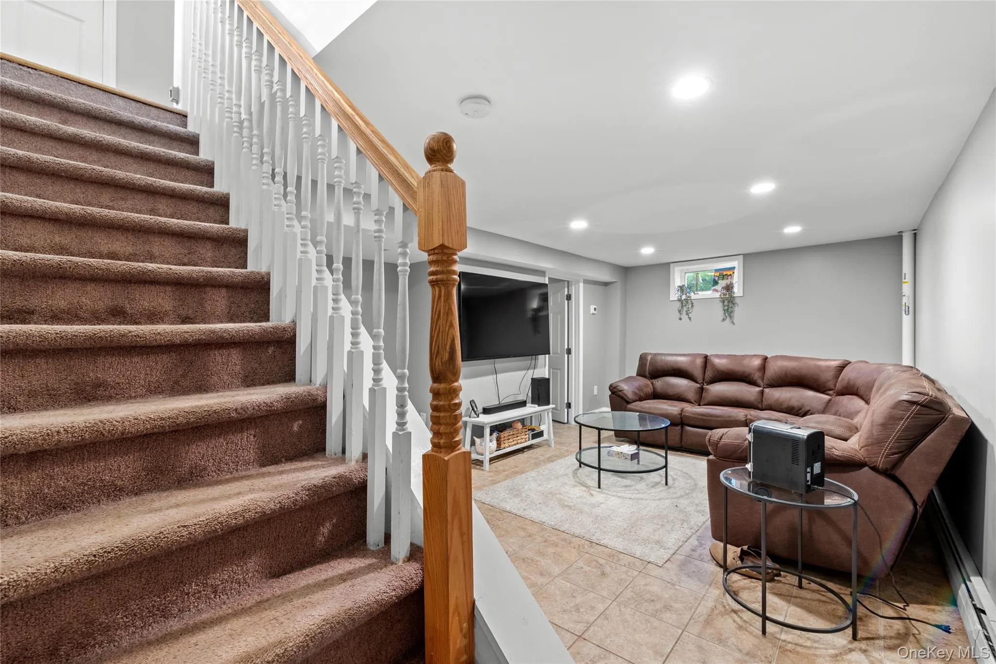 34 Windmill Road, Hyde Park, NY, 3 Bedrooms Bedrooms, 6 Rooms Rooms,2 BathroomsBathrooms,Residential,For Rent,Windmill,0,1063105 34 Windmill Road, Hyde Park, NY, 3 Bedrooms Bedrooms, 6 Rooms Rooms,2 BathroomsBathrooms,Residential,For Rent,Windmill,0,1063105