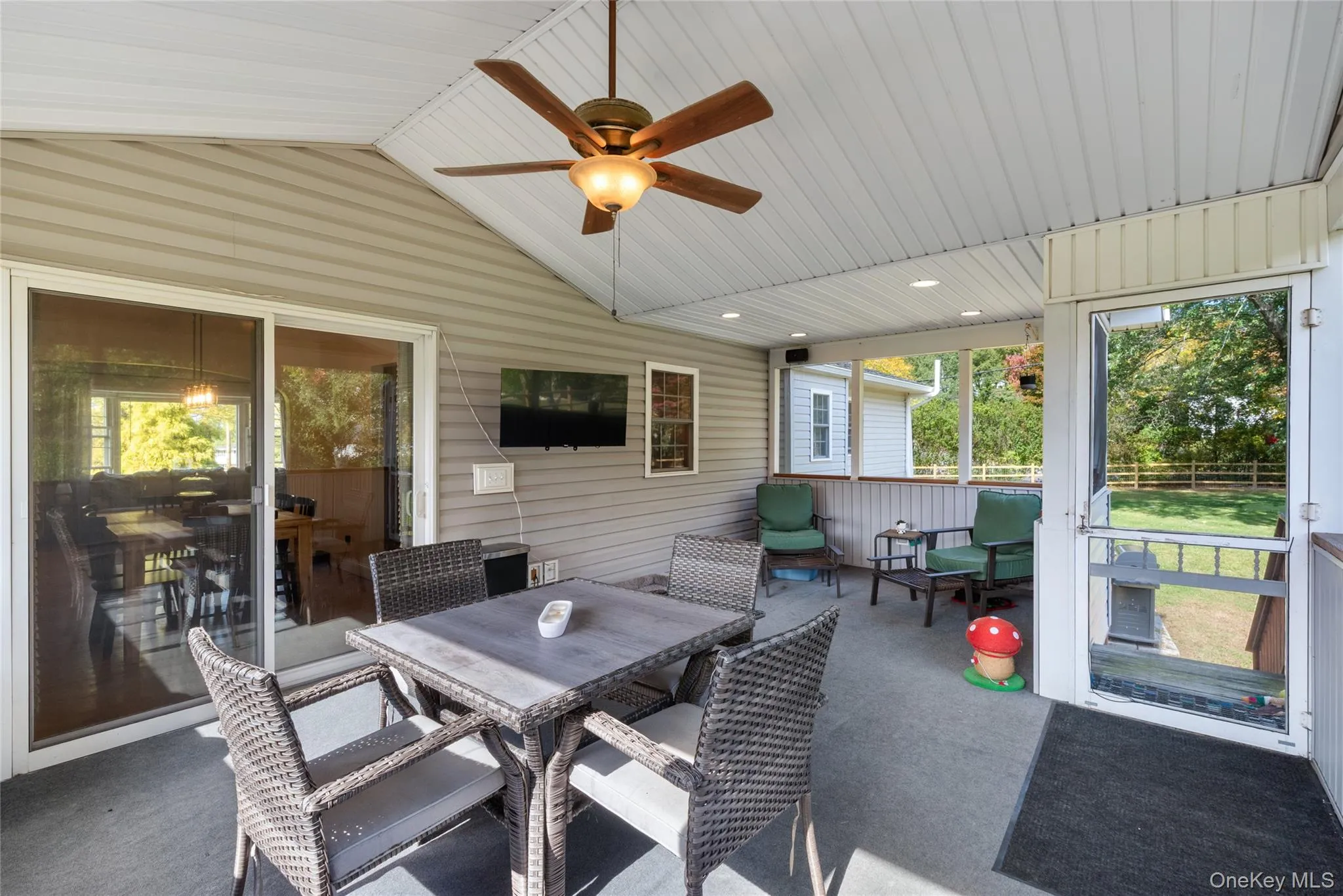 34 Windmill Road, Hyde Park, NY, 3 Bedrooms Bedrooms, 6 Rooms Rooms,2 BathroomsBathrooms,Residential,For Rent,Windmill,0,1063105 34 Windmill Road, Hyde Park, NY, 3 Bedrooms Bedrooms, 6 Rooms Rooms,2 BathroomsBathrooms,Residential,For Rent,Windmill,0,1063105
