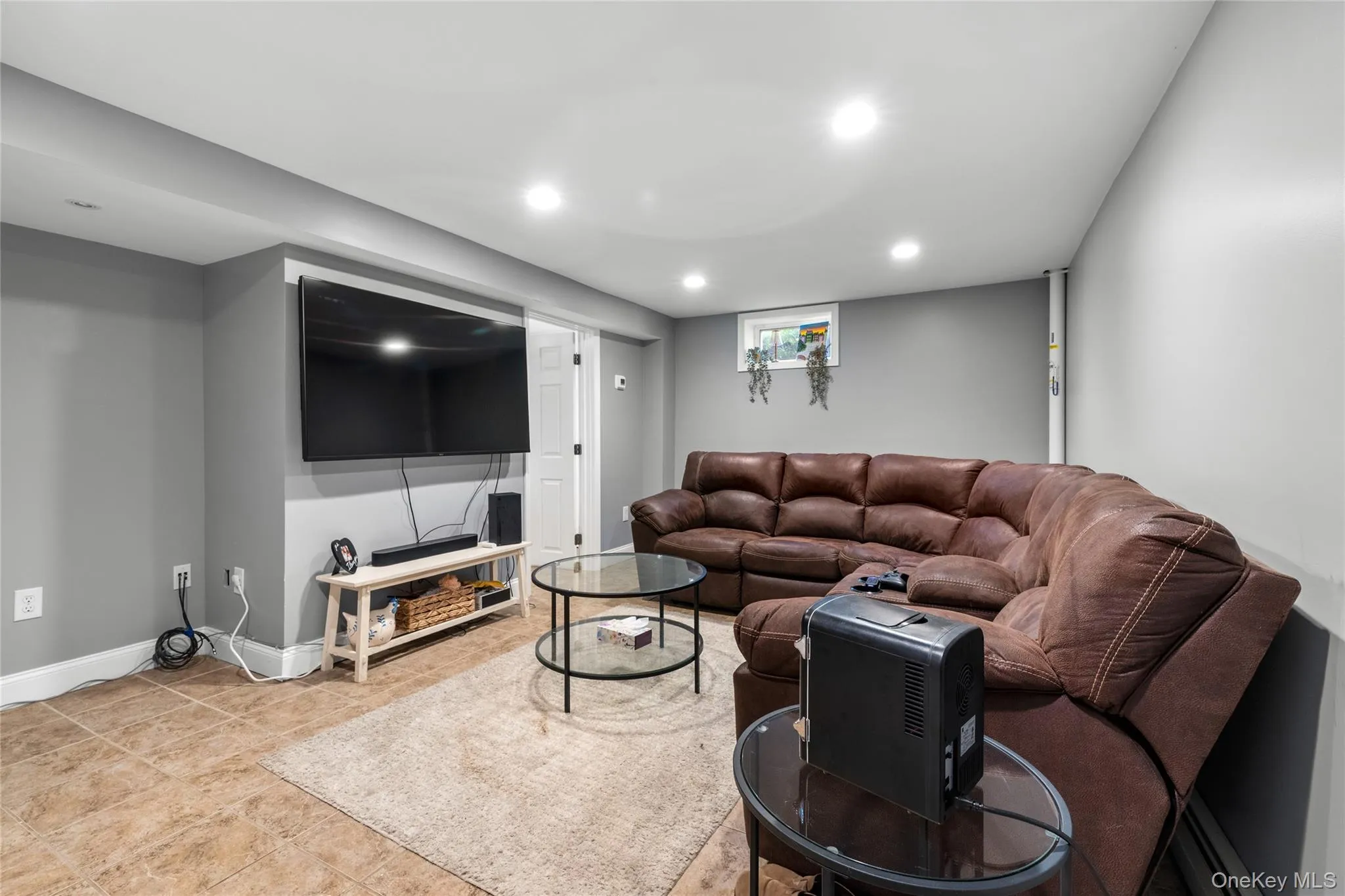 34 Windmill Road, Hyde Park, NY, 3 Bedrooms Bedrooms, 6 Rooms Rooms,2 BathroomsBathrooms,Residential,For Rent,Windmill,0,1063105 34 Windmill Road, Hyde Park, NY, 3 Bedrooms Bedrooms, 6 Rooms Rooms,2 BathroomsBathrooms,Residential,For Rent,Windmill,0,1063105