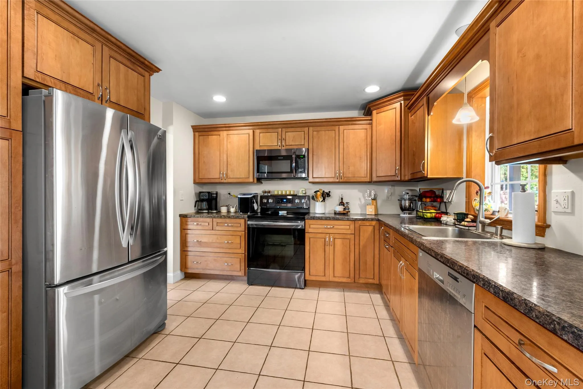 34 Windmill Road, Hyde Park, NY, 3 Bedrooms Bedrooms, 6 Rooms Rooms,2 BathroomsBathrooms,Residential,For Rent,Windmill,0,1063105 34 Windmill Road, Hyde Park, NY, 3 Bedrooms Bedrooms, 6 Rooms Rooms,2 BathroomsBathrooms,Residential,For Rent,Windmill,0,1063105