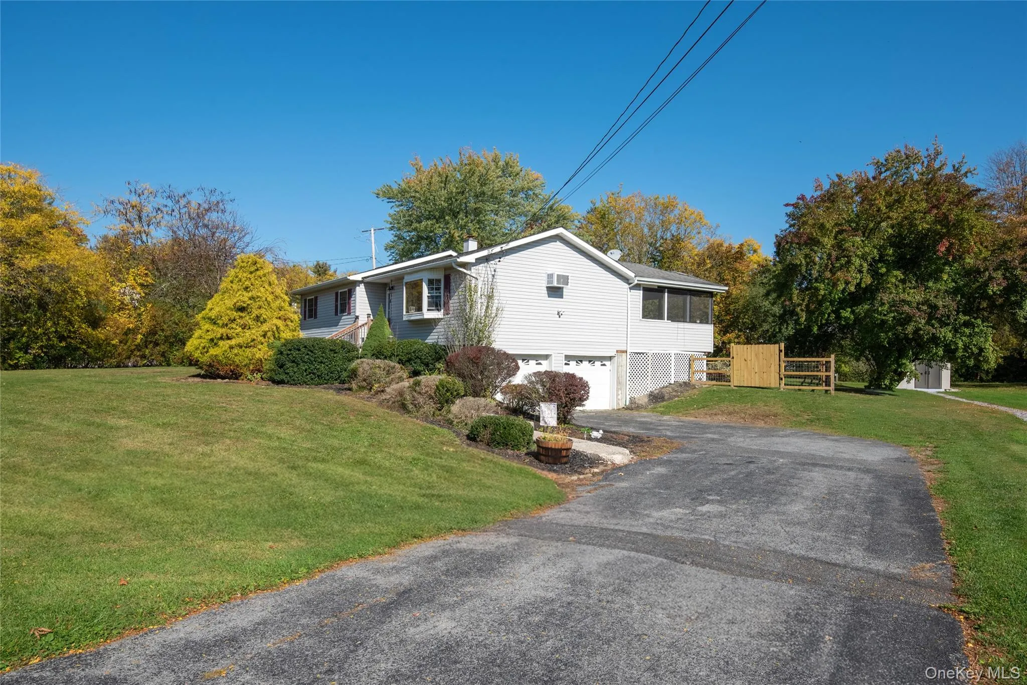 34 Windmill Road, Hyde Park, NY, 3 Bedrooms Bedrooms, 6 Rooms Rooms,2 BathroomsBathrooms,Residential,For Rent,Windmill,0,1063105 34 Windmill Road, Hyde Park, NY, 3 Bedrooms Bedrooms, 6 Rooms Rooms,2 BathroomsBathrooms,Residential,For Rent,Windmill,0,1063105
