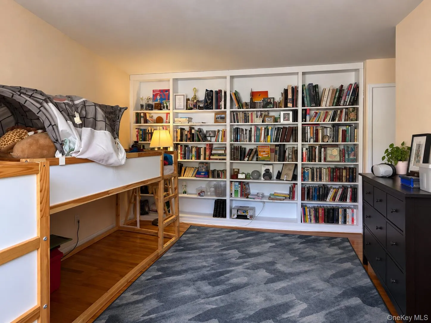 921 Colony Drive, Greenburgh, NY, 3 Bedrooms Bedrooms, 5 Rooms Rooms,2 BathroomsBathrooms,Residential,For Rent,Colony,0,1063108 921 Colony Drive, Greenburgh, NY, 3 Bedrooms Bedrooms, 5 Rooms Rooms,2 BathroomsBathrooms,Residential,For Rent,Colony,0,1063108