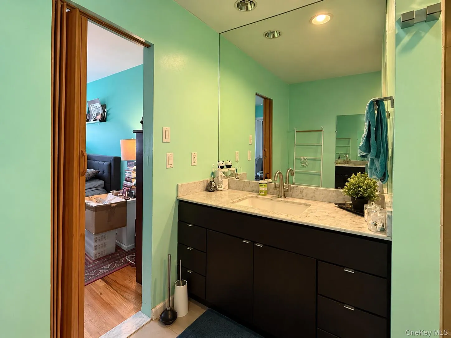921 Colony Drive, Greenburgh, NY, 3 Bedrooms Bedrooms, 5 Rooms Rooms,2 BathroomsBathrooms,Residential,For Rent,Colony,0,1063108 921 Colony Drive, Greenburgh, NY, 3 Bedrooms Bedrooms, 5 Rooms Rooms,2 BathroomsBathrooms,Residential,For Rent,Colony,0,1063108