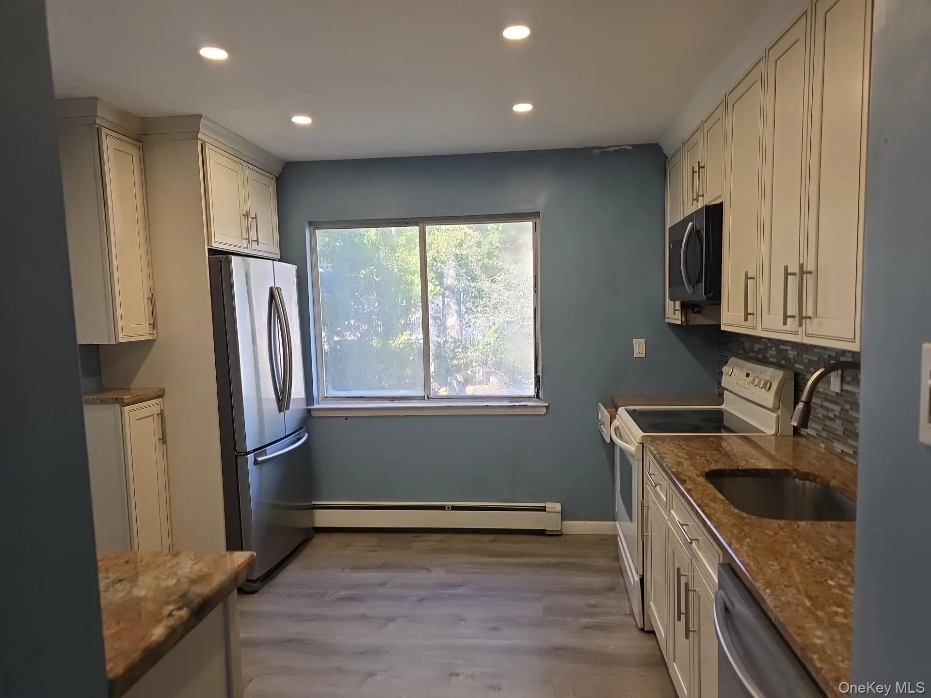 31 Depew Street, Huntington, NY, 5 Bedrooms Bedrooms, 9 Rooms Rooms,2 BathroomsBathrooms,Residential,For Rent,Depew,0,1063109 31 Depew Street, Huntington, NY, 5 Bedrooms Bedrooms, 9 Rooms Rooms,2 BathroomsBathrooms,Residential,For Rent,Depew,0,1063109