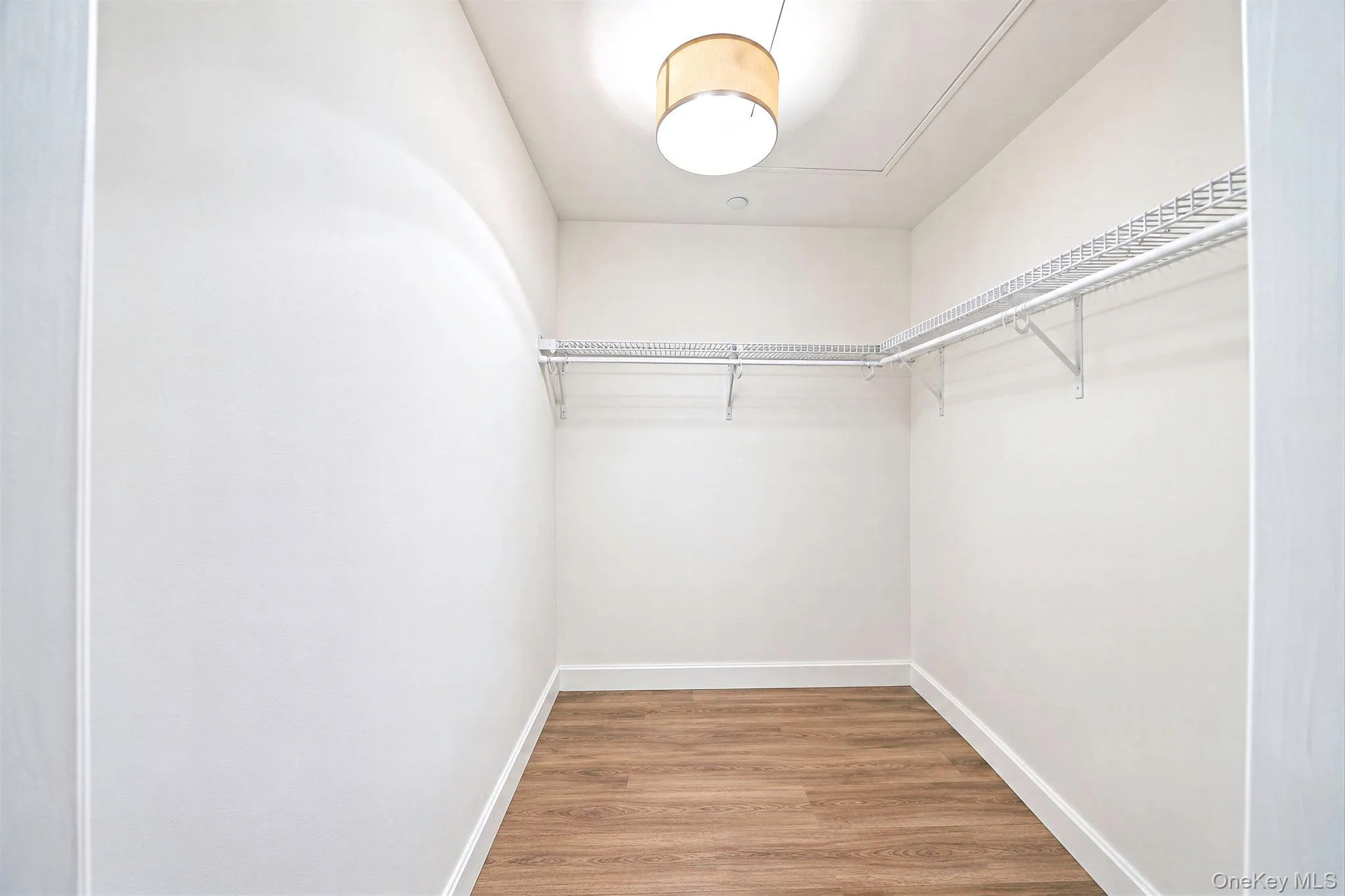 138 Maya Circle, Islip, NY, 2 Bedrooms Bedrooms, 7 Rooms Rooms,1 BathroomBathrooms,Residential,For Rent,Maya,0,1063111 138 Maya Circle, Islip, NY, 2 Bedrooms Bedrooms, 7 Rooms Rooms,1 BathroomBathrooms,Residential,For Rent,Maya,0,1063111