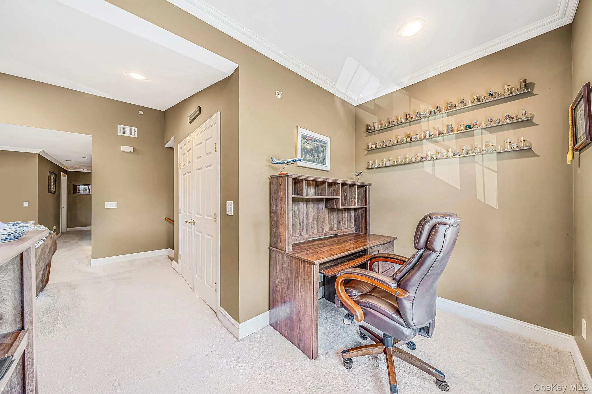 138 Maya Circle, Islip, NY, 2 Bedrooms Bedrooms, 7 Rooms Rooms,1 BathroomBathrooms,Residential,For Rent,Maya,0,1063111 138 Maya Circle, Islip, NY, 2 Bedrooms Bedrooms, 7 Rooms Rooms,1 BathroomBathrooms,Residential,For Rent,Maya,0,1063111