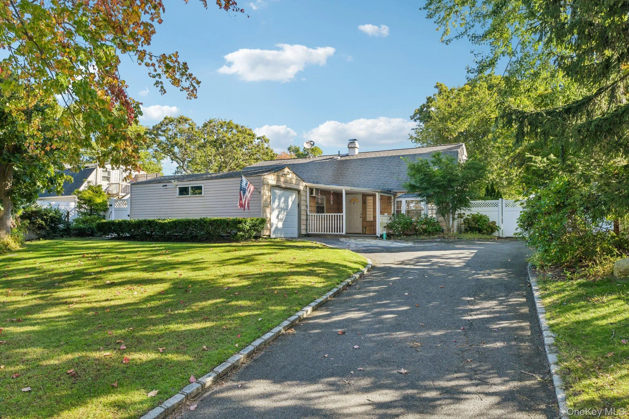 3 Reydon Way, Brookhaven, NY, 5 Bedrooms Bedrooms, 10 Rooms Rooms,3 BathroomsBathrooms,Residential,For Rent,Reydon,0,1063120 3 Reydon Way, Brookhaven, NY, 5 Bedrooms Bedrooms, 10 Rooms Rooms,3 BathroomsBathrooms,Residential,For Rent,Reydon,0,1063120