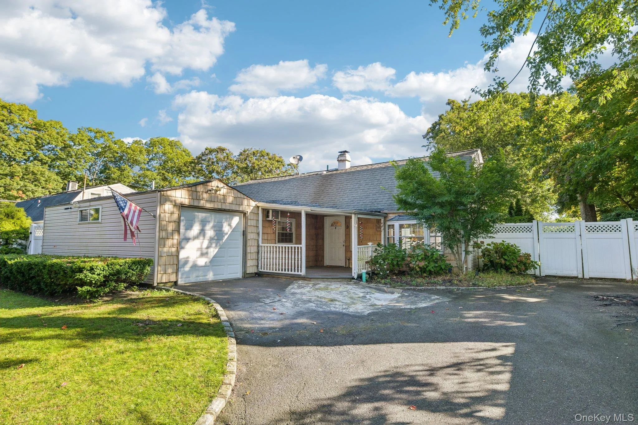 3 Reydon Way, Brookhaven, NY, 5 Bedrooms Bedrooms, 10 Rooms Rooms,3 BathroomsBathrooms,Residential,For Rent,Reydon,0,1063120 3 Reydon Way, Brookhaven, NY, 5 Bedrooms Bedrooms, 10 Rooms Rooms,3 BathroomsBathrooms,Residential,For Rent,Reydon,0,1063120