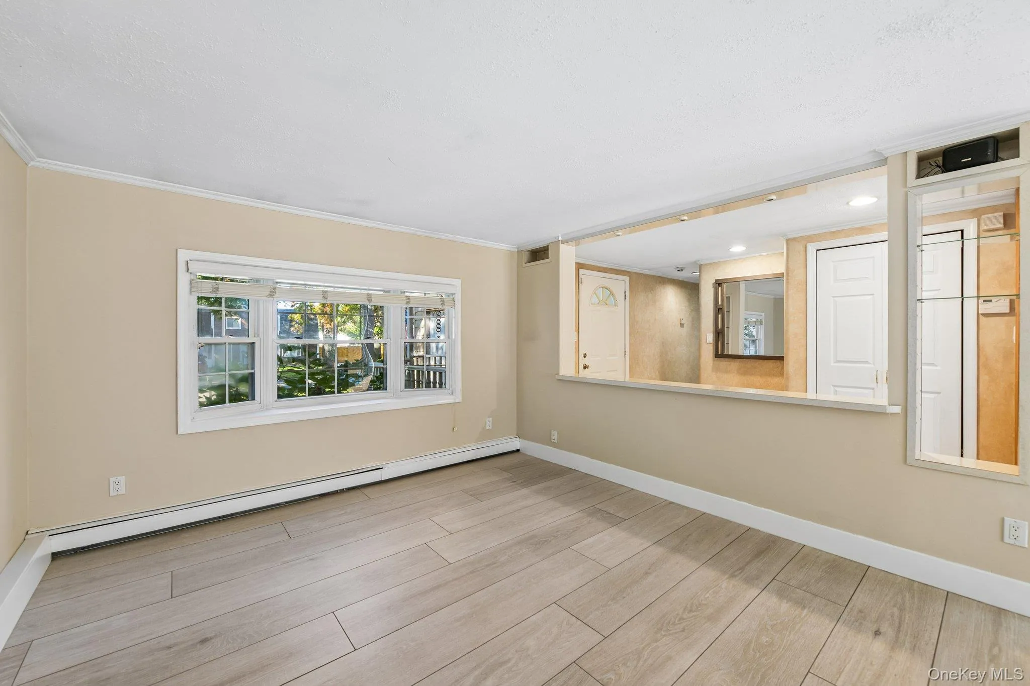 3 Reydon Way, Brookhaven, NY, 5 Bedrooms Bedrooms, 10 Rooms Rooms,3 BathroomsBathrooms,Residential,For Rent,Reydon,0,1063120 3 Reydon Way, Brookhaven, NY, 5 Bedrooms Bedrooms, 10 Rooms Rooms,3 BathroomsBathrooms,Residential,For Rent,Reydon,0,1063120
