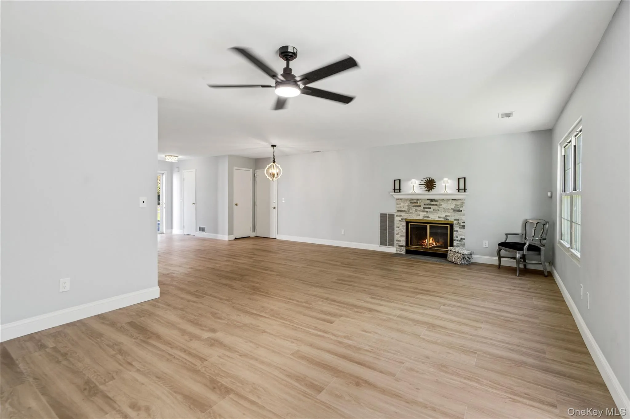 3 Deer Path, Brookhaven, NY, 3 Bedrooms Bedrooms, 10 Rooms Rooms,2 BathroomsBathrooms,Residential,For Rent,Deer,0,1063121 3 Deer Path, Brookhaven, NY, 3 Bedrooms Bedrooms, 10 Rooms Rooms,2 BathroomsBathrooms,Residential,For Rent,Deer,0,1063121