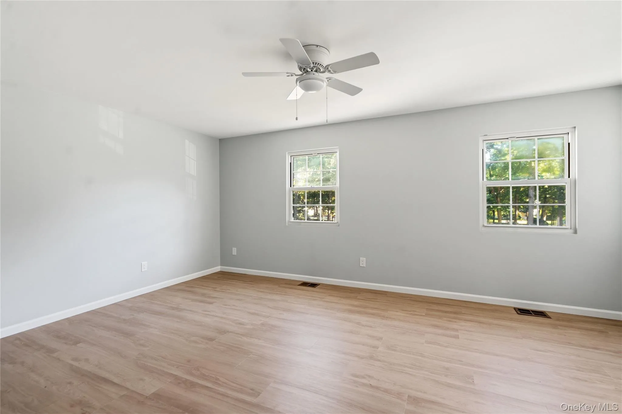 3 Deer Path, Brookhaven, NY, 3 Bedrooms Bedrooms, 10 Rooms Rooms,2 BathroomsBathrooms,Residential,For Rent,Deer,0,1063121 3 Deer Path, Brookhaven, NY, 3 Bedrooms Bedrooms, 10 Rooms Rooms,2 BathroomsBathrooms,Residential,For Rent,Deer,0,1063121