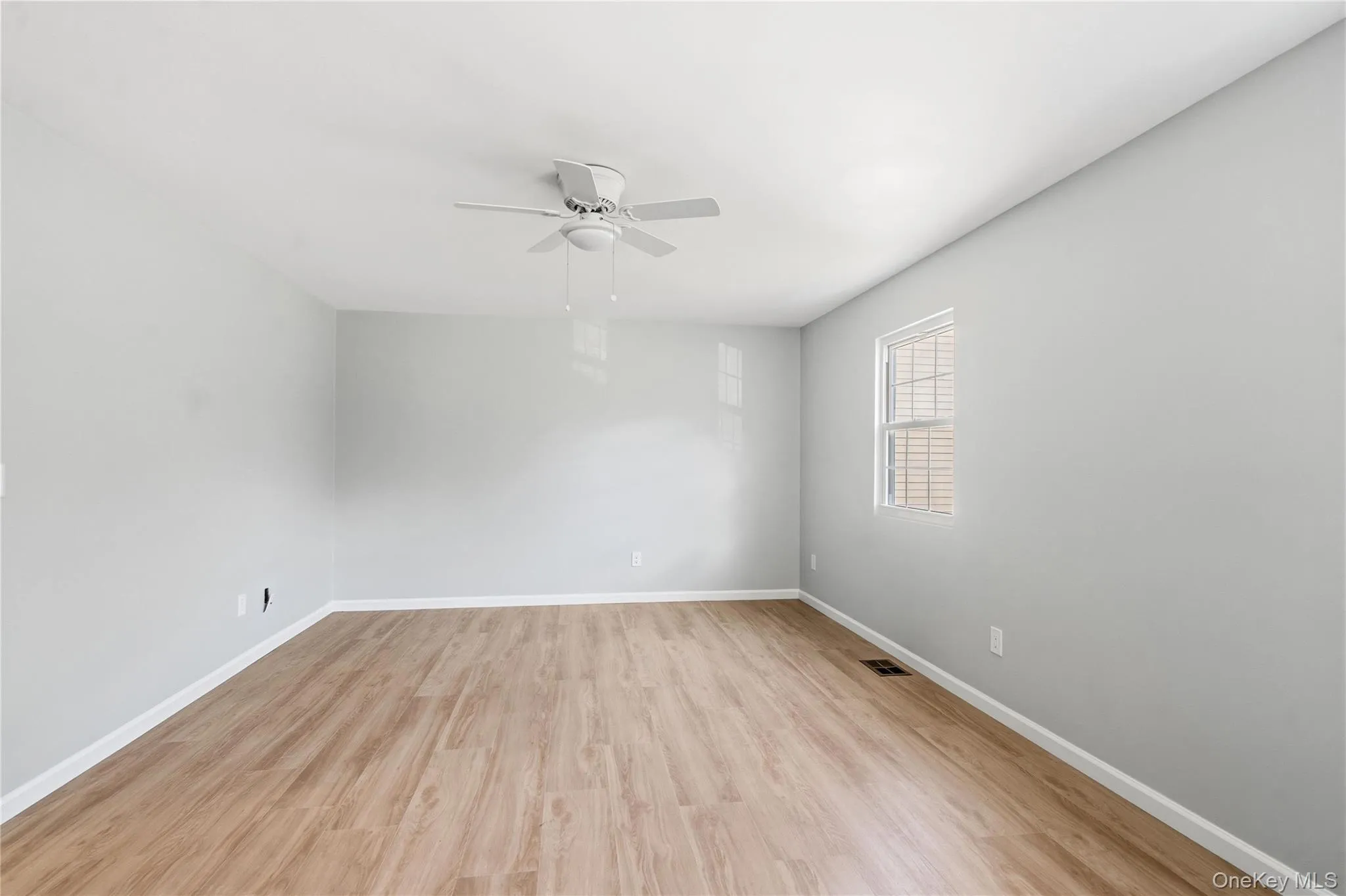 3 Deer Path, Brookhaven, NY, 3 Bedrooms Bedrooms, 10 Rooms Rooms,2 BathroomsBathrooms,Residential,For Rent,Deer,0,1063121 3 Deer Path, Brookhaven, NY, 3 Bedrooms Bedrooms, 10 Rooms Rooms,2 BathroomsBathrooms,Residential,For Rent,Deer,0,1063121