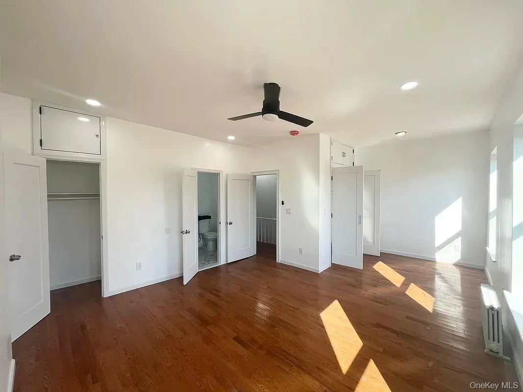 189 Gates Avenue, New York, NY, 3 Bedroom Bedrooms, 9 Room Rooms,3 BathroomBathrooms,Residential Lease,For Rent,Gates Avenue,0,1063126 189 Gates Avenue, New York, NY, 3 Bedroom Bedrooms, 9 Room Rooms,3 BathroomBathrooms,Residential Lease,For Rent,Gates Avenue,0,1063126