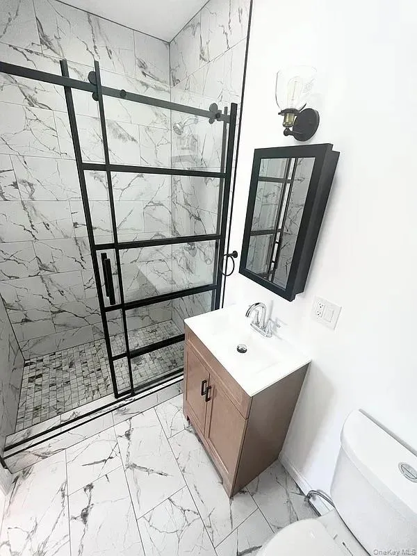 189 Gates Avenue, New York, NY, 3 Bedroom Bedrooms, 9 Room Rooms,3 BathroomBathrooms,Residential Lease,For Rent,Gates Avenue,0,1063126 189 Gates Avenue, New York, NY, 3 Bedroom Bedrooms, 9 Room Rooms,3 BathroomBathrooms,Residential Lease,For Rent,Gates Avenue,0,1063126