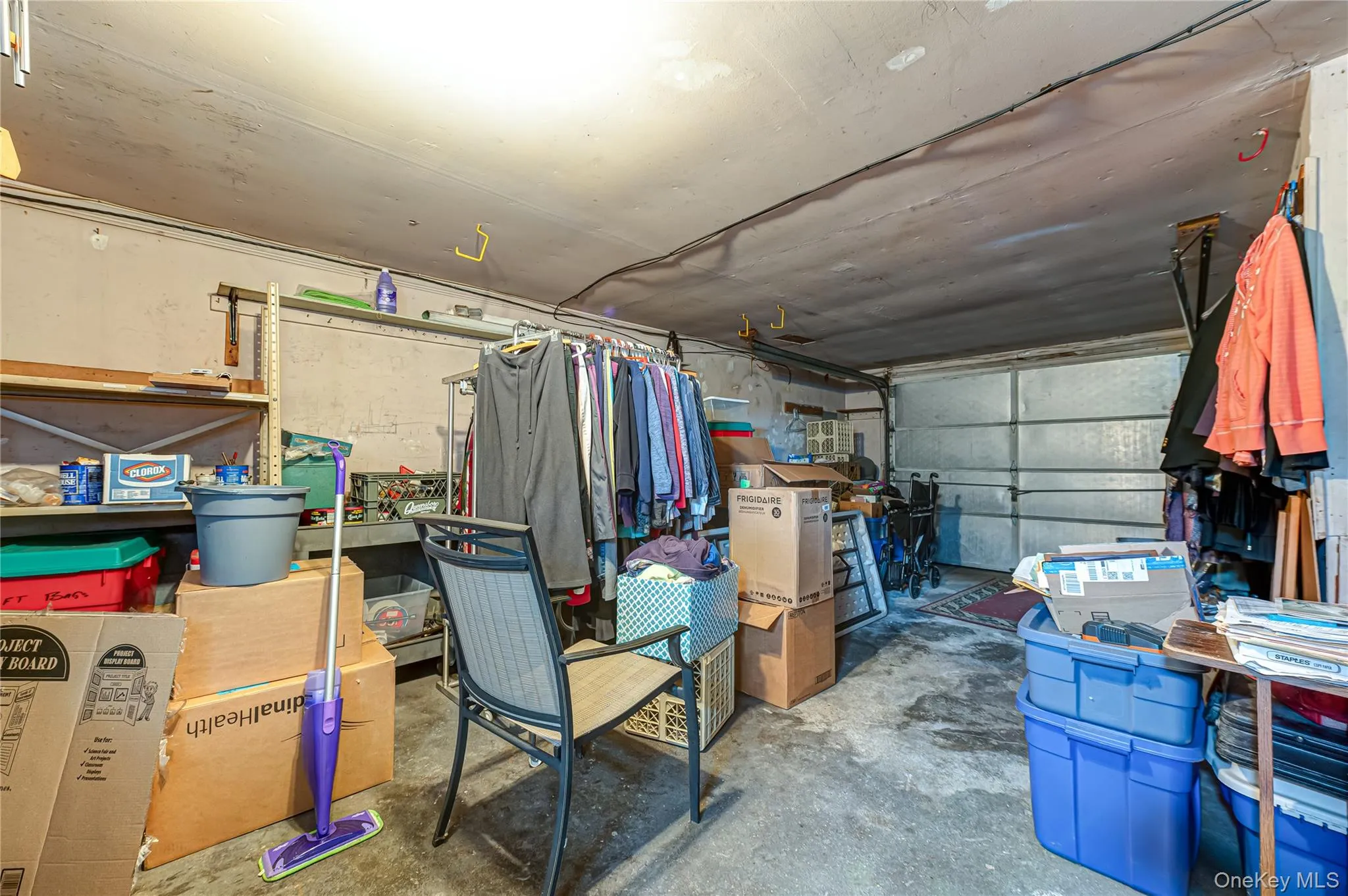 1.5 Car Garage 1.5 Car Garage