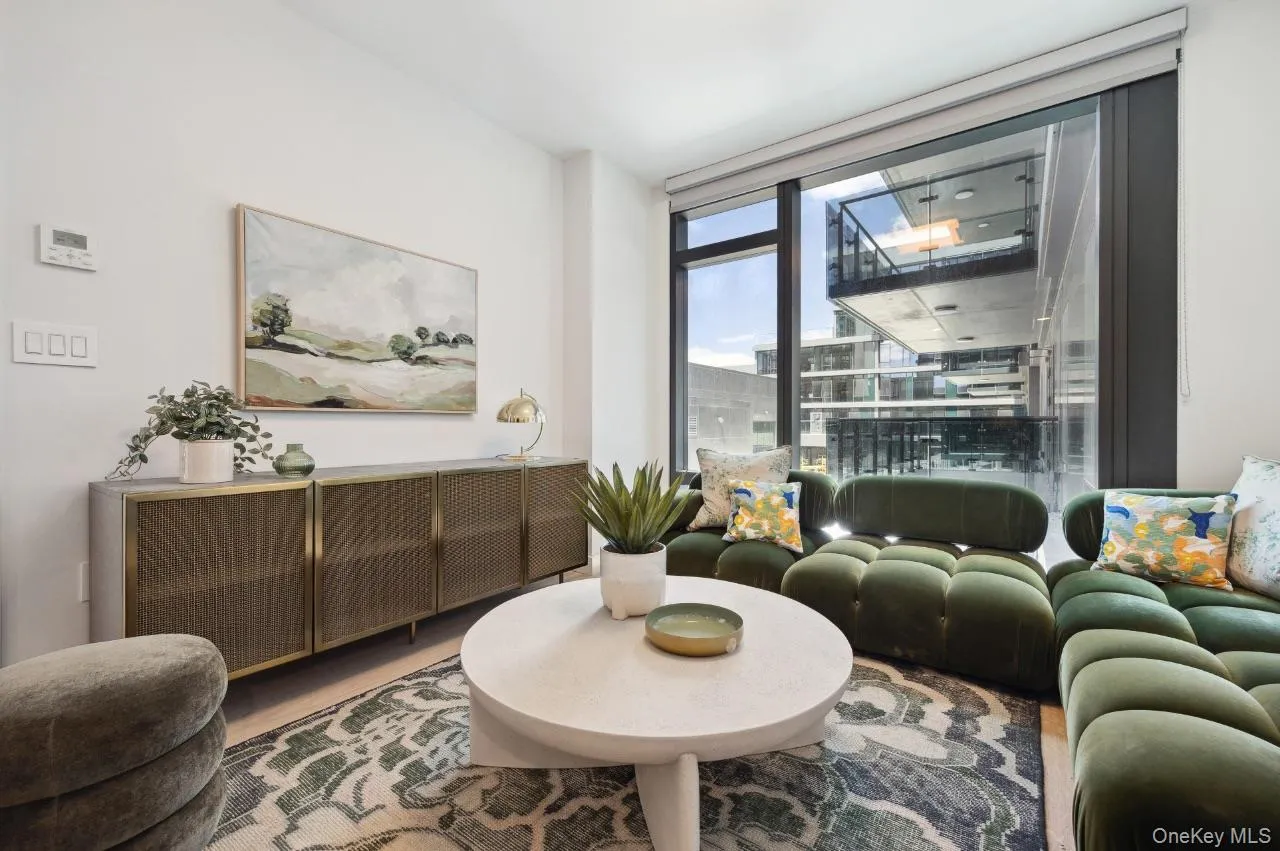 143-58 38th Avenue, New York, NY, 1 Bedroom Bedrooms, 3 Rooms Rooms,1 BathroomBathrooms,Residential Lease,For Rent,38th,0,1063140 143-58 38th Avenue, New York, NY, 1 Bedroom Bedrooms, 3 Rooms Rooms,1 BathroomBathrooms,Residential Lease,For Rent,38th,0,1063140