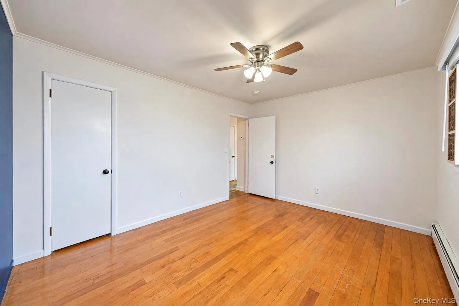 79 Grandview Drive, Brookhaven, NY, 5 Bedrooms Bedrooms, 9 Rooms Rooms,3 BathroomsBathrooms,Residential,For Rent,Grandview,0,1063141 79 Grandview Drive, Brookhaven, NY, 5 Bedrooms Bedrooms, 9 Rooms Rooms,3 BathroomsBathrooms,Residential,For Rent,Grandview,0,1063141
