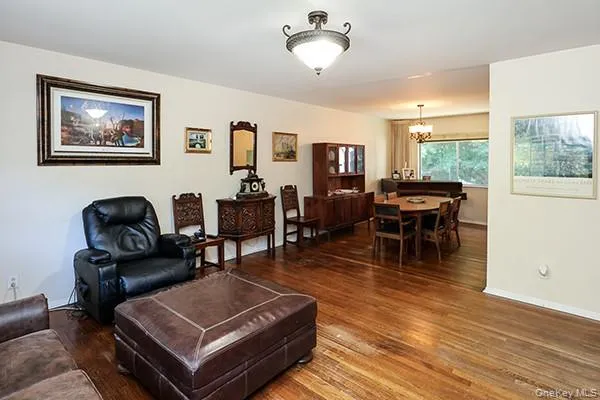 108 Sugar Toms Lane, Oyster Bay, NY, 3 Bedrooms Bedrooms, 8 Rooms Rooms,2 BathroomsBathrooms,Residential,For Rent,Sugar Toms,0,1063144 108 Sugar Toms Lane, Oyster Bay, NY, 3 Bedrooms Bedrooms, 8 Rooms Rooms,2 BathroomsBathrooms,Residential,For Rent,Sugar Toms,0,1063144
